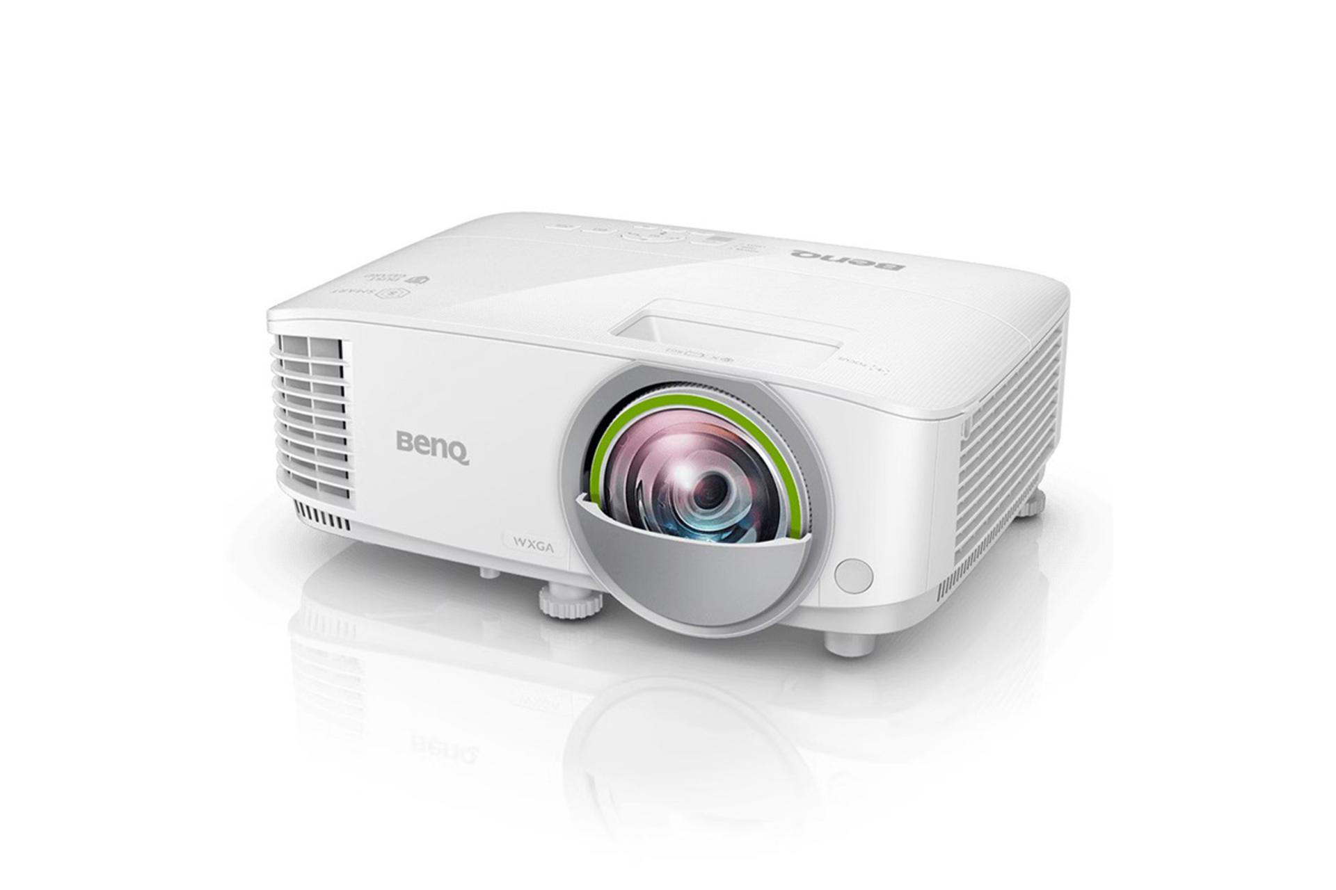 ویدیو پروژکتور بنکیو Benq EW800ST نمای جلو و راست