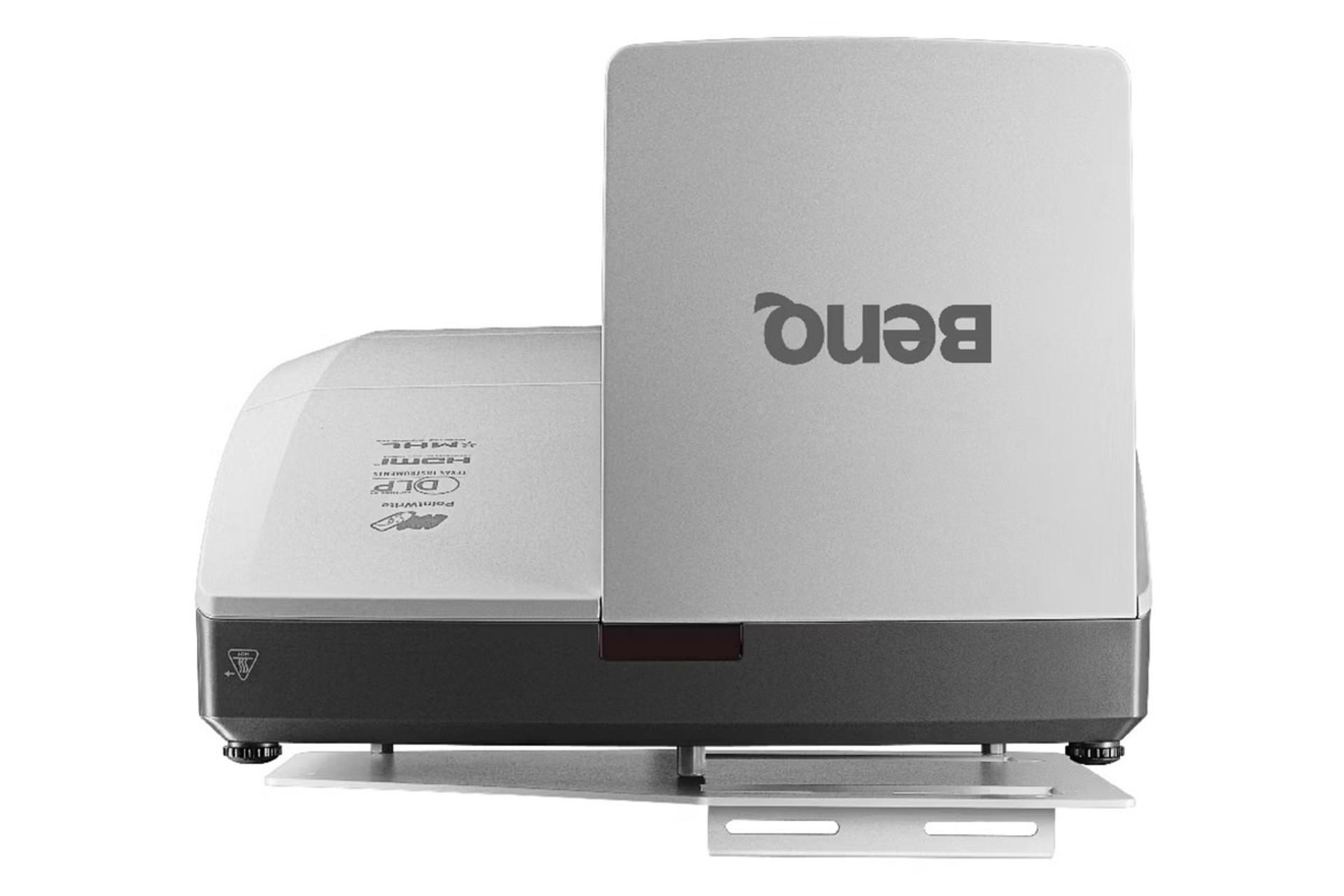 ویدیو پروژکتور بنکیو Benq MW855UST نمای جلو