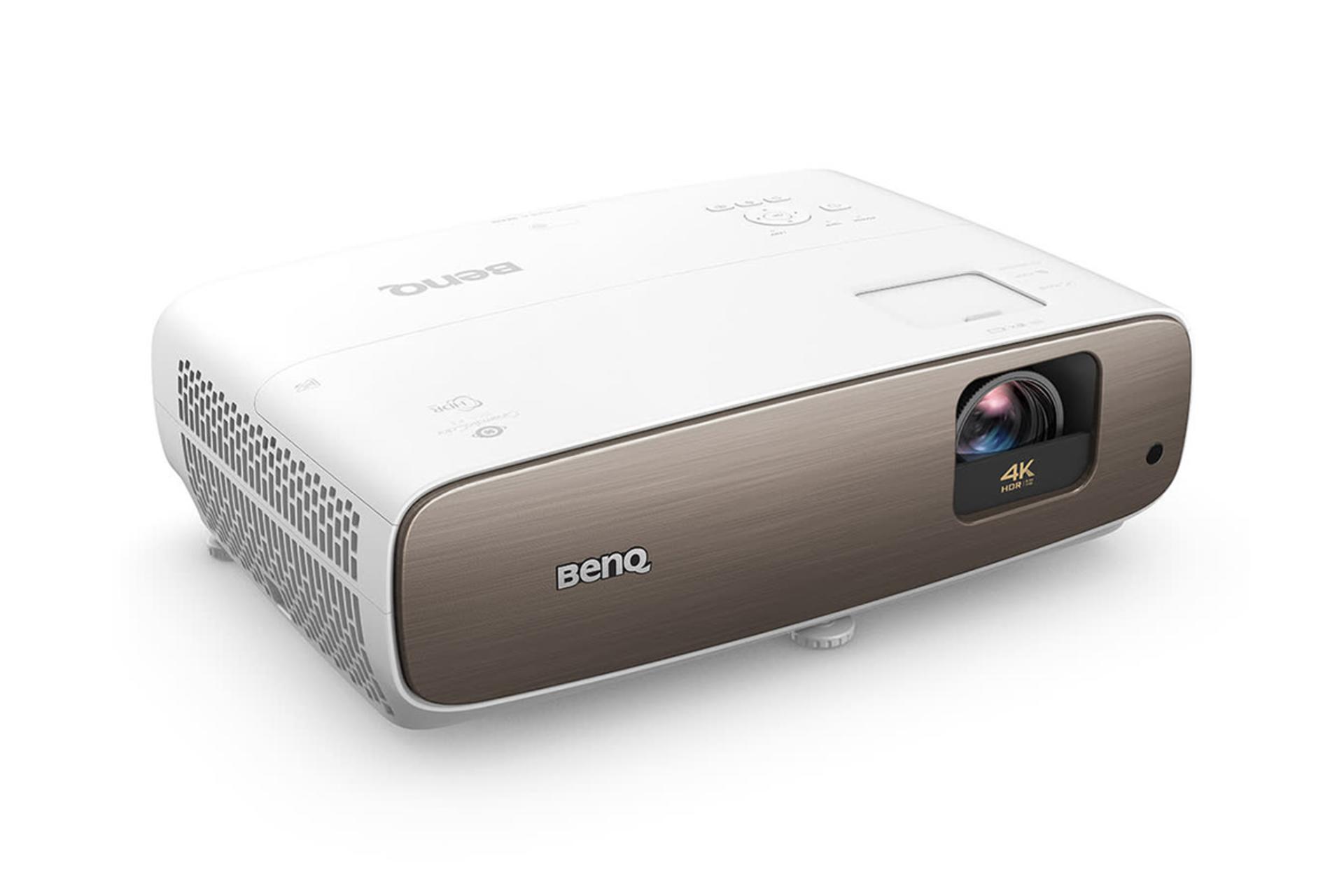 ویدیو پروژکتور بنکیو Benq W2710i نمای جلو و چپ