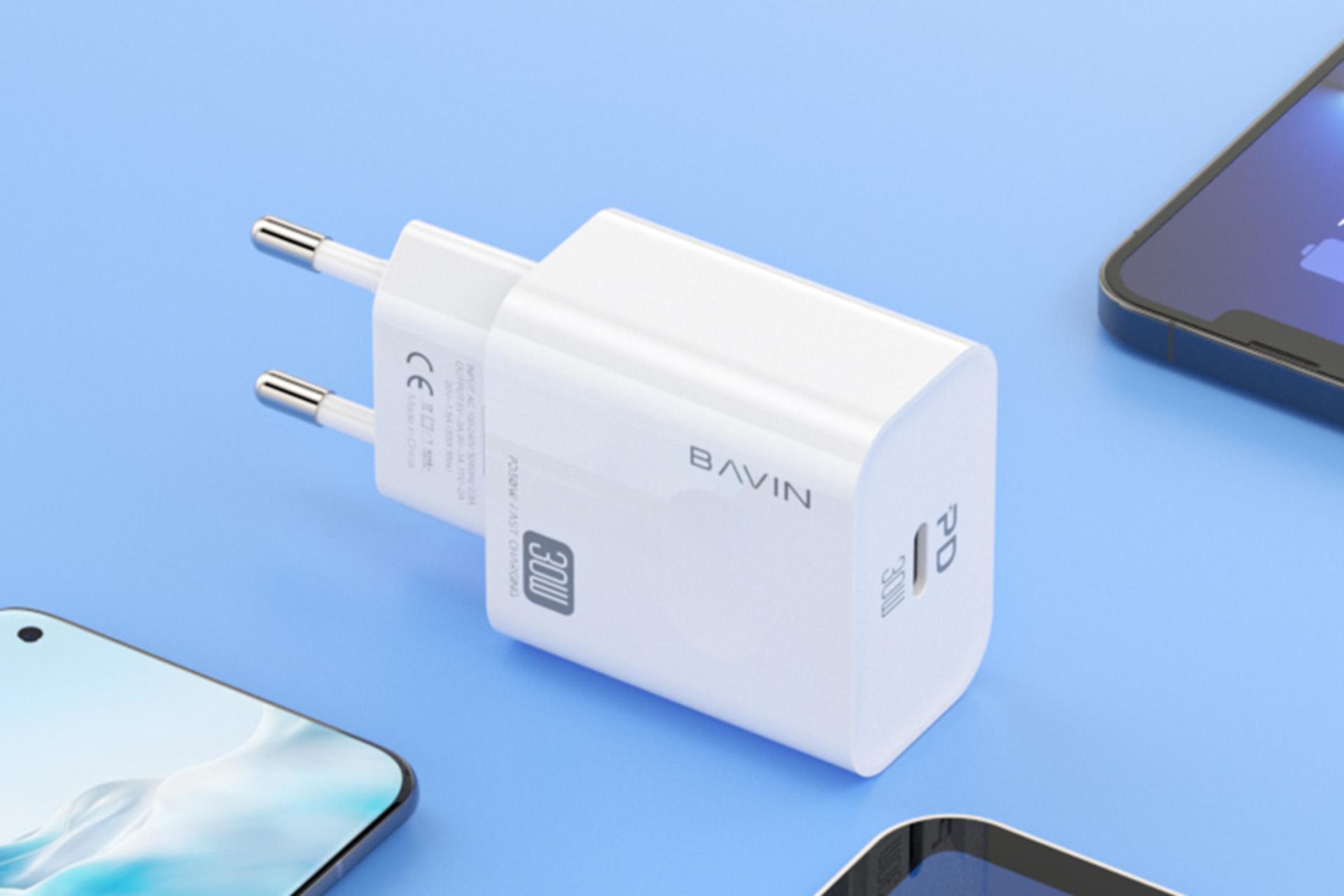 نمای کناری شارژر باوین Bavin PC818Y