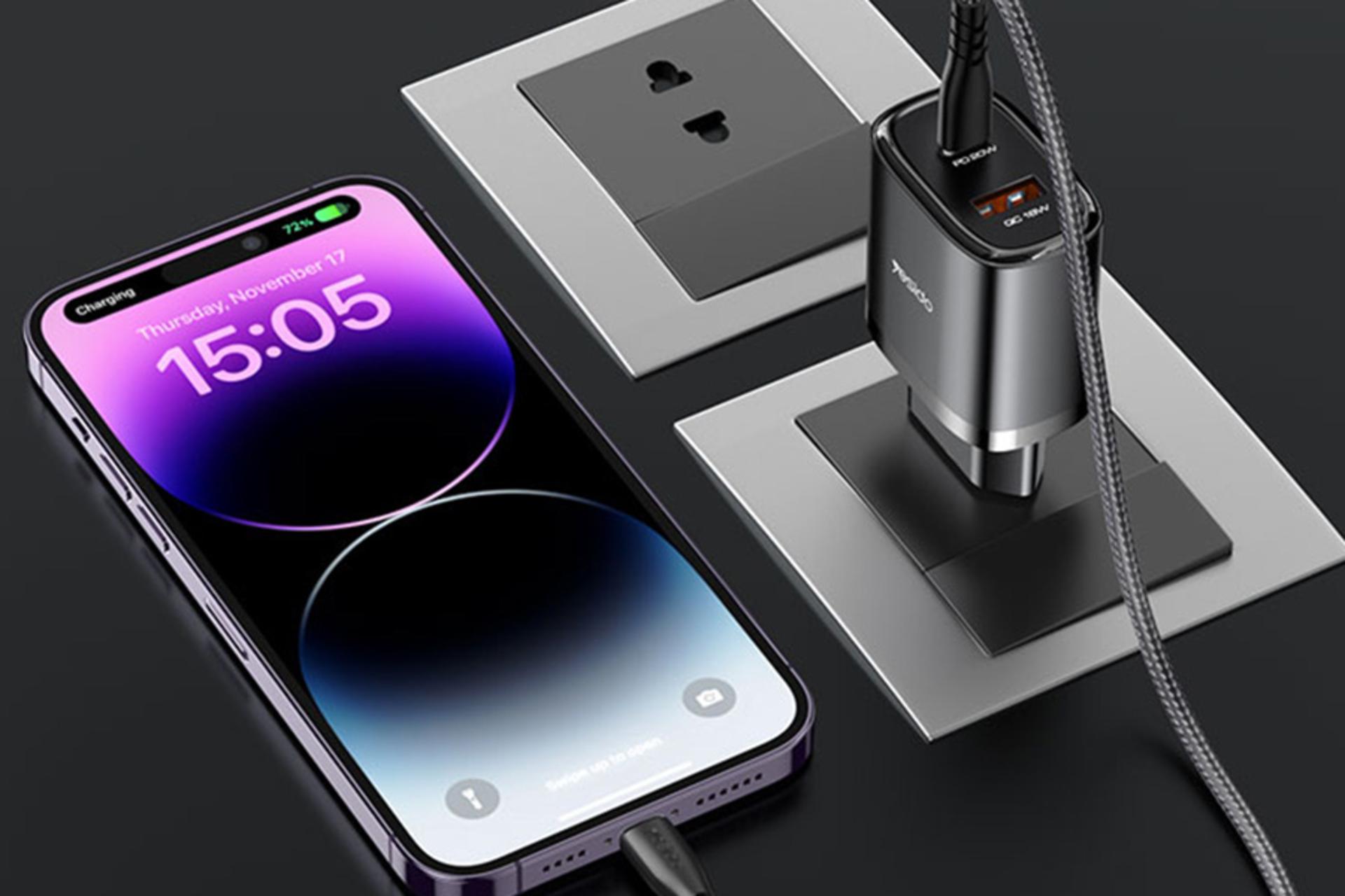 نمای درحال کار شارژر یسیدو Yesido YC50