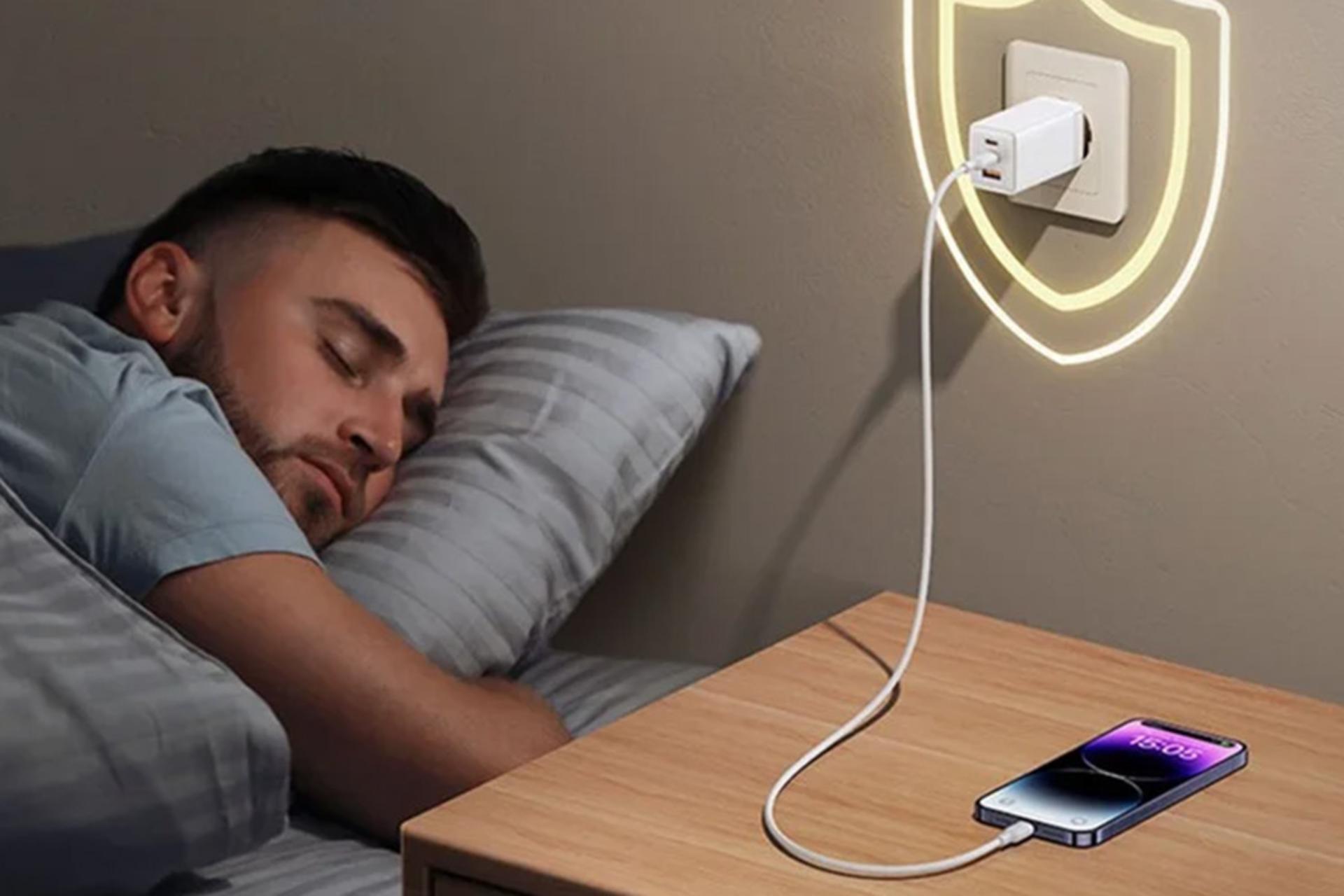 نمای درحال کار شارژر یوسمز USAMS US-CC180