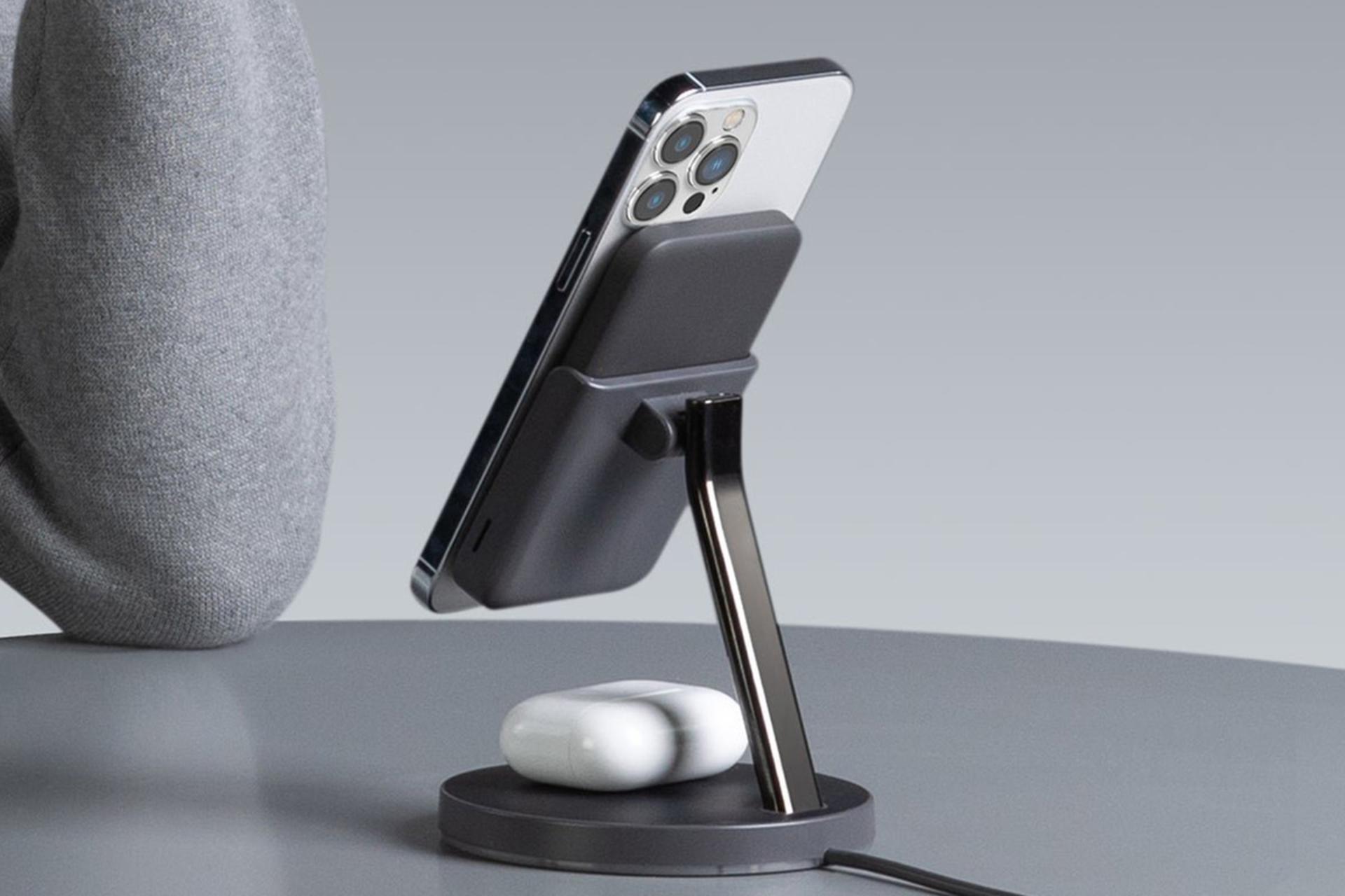 نمای پشتی شارژر انکر Anker B25A7211 With Type-C Cable