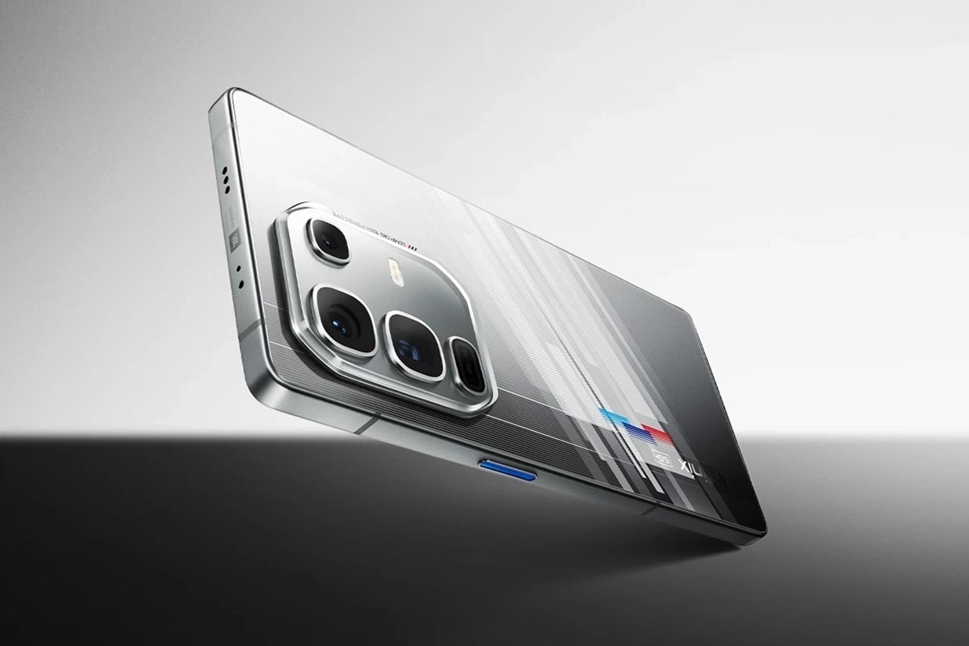 پنل پشت و چینش دوربین گوشی موبایل نوت 50 پرو پلاس اینفینیکس نقره ای / Infinix Note 50 Pro Plus