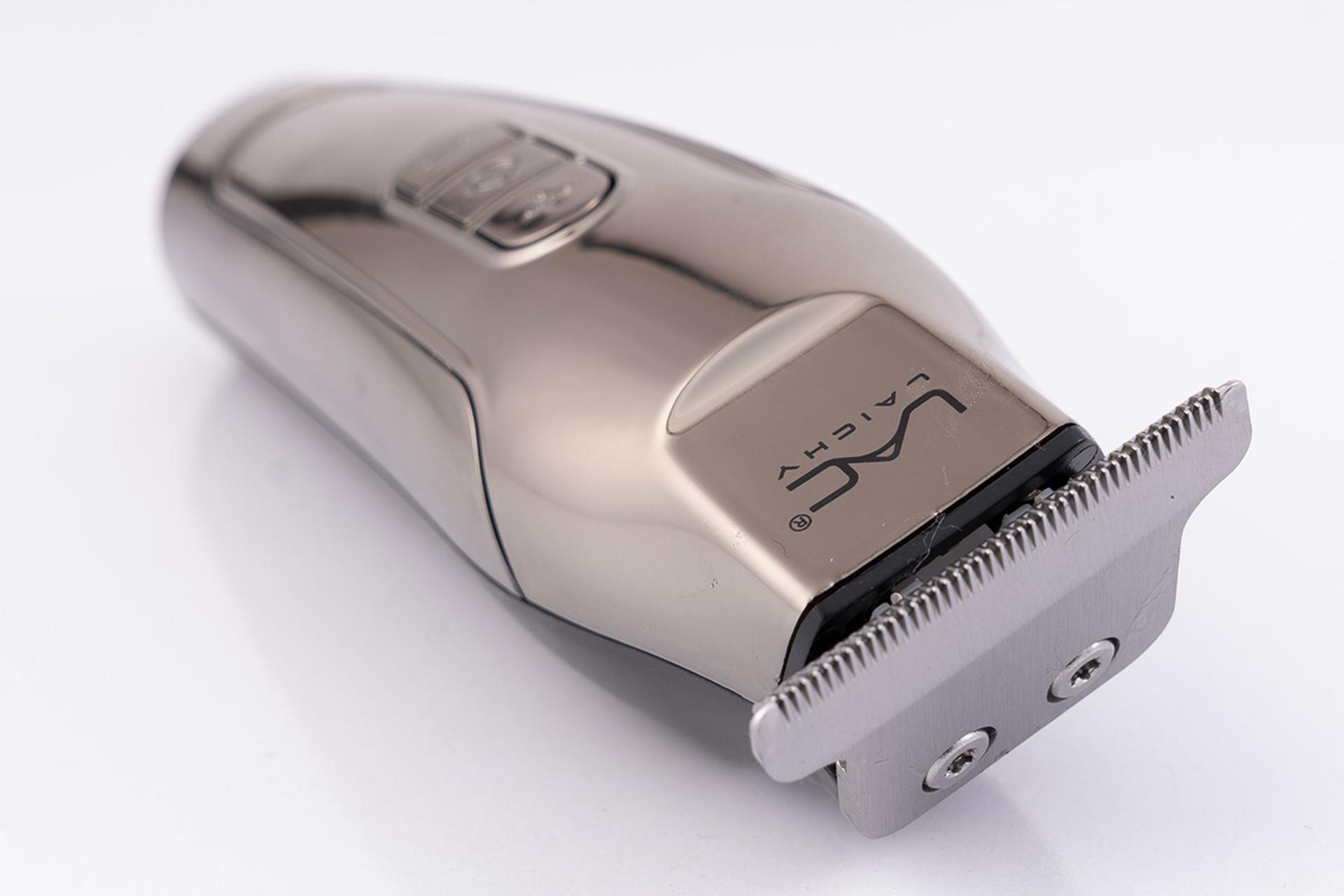 ماشین اصلاح و ریش تراش لایچی LAC LAICHY L-901 نمای نزدیک تیغه