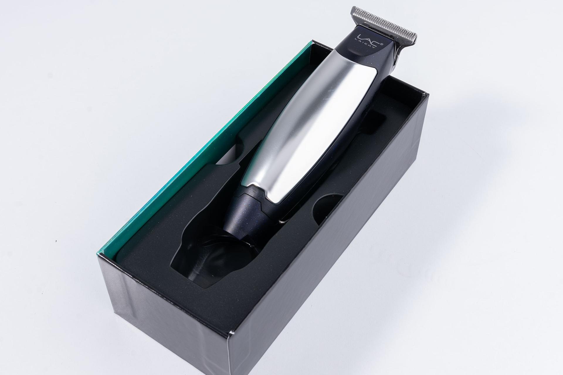 ماشین اصلاح و ریش تراش لایچی LAC LAICHY L-956 نمای داخل جعبه