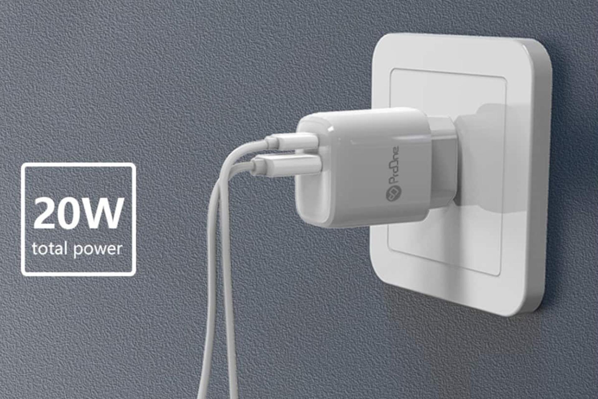 نمای درحال کار شارژر پرو وان ProOne PWC575