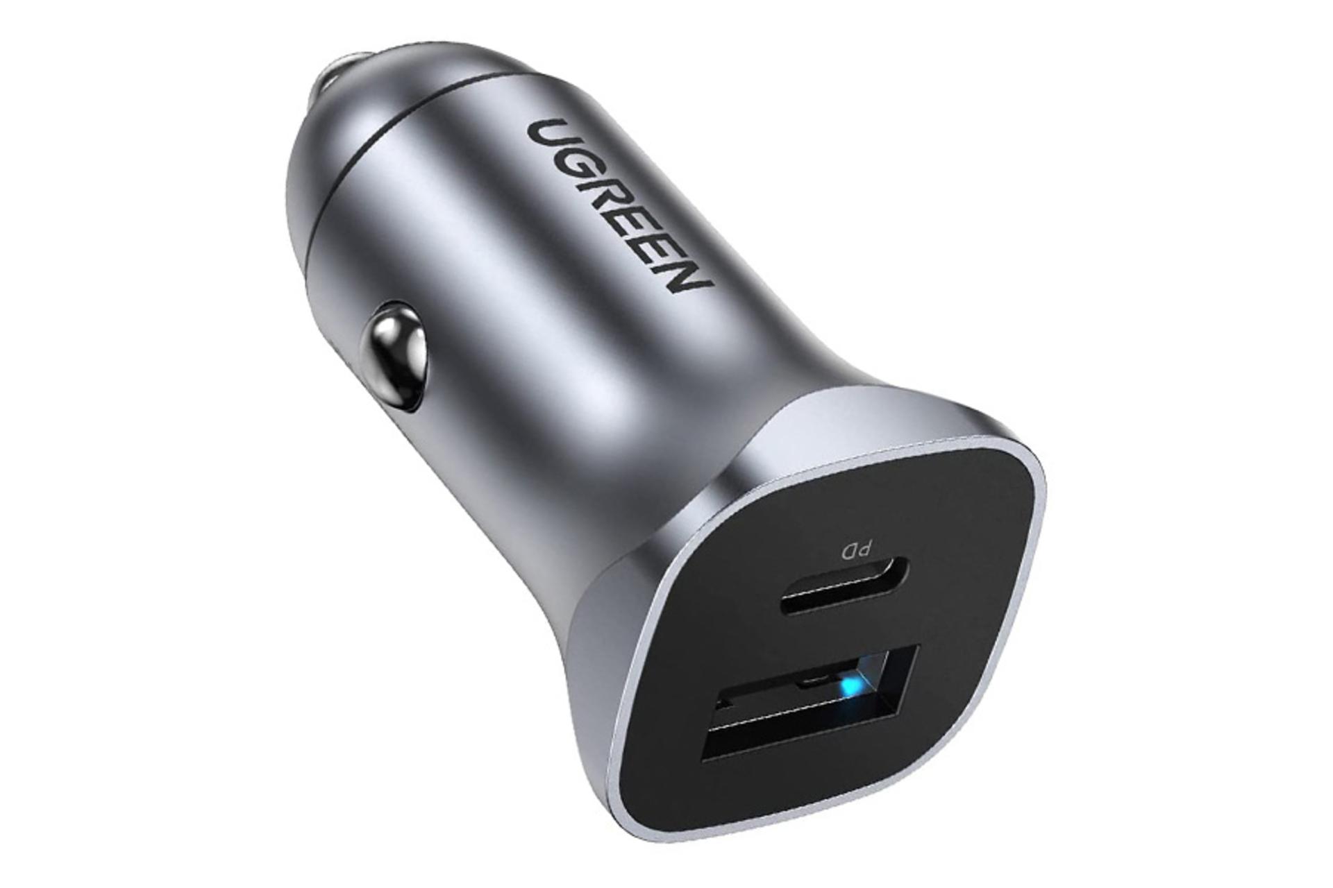 نمای کناری شارژر یوگرین UGREEN CD130-30780