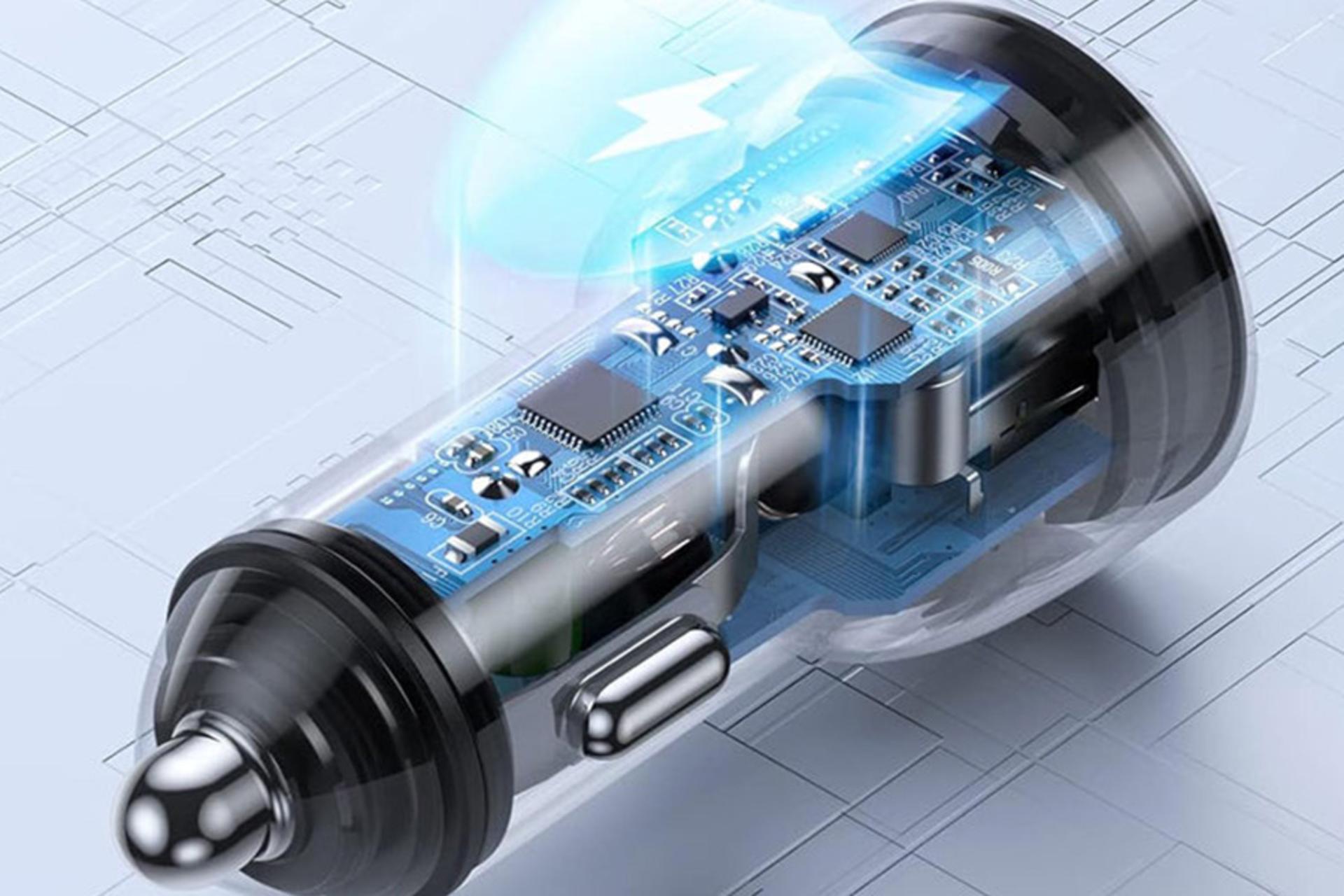 نمای داخلی شارژر یوگرین UGREEN 70594