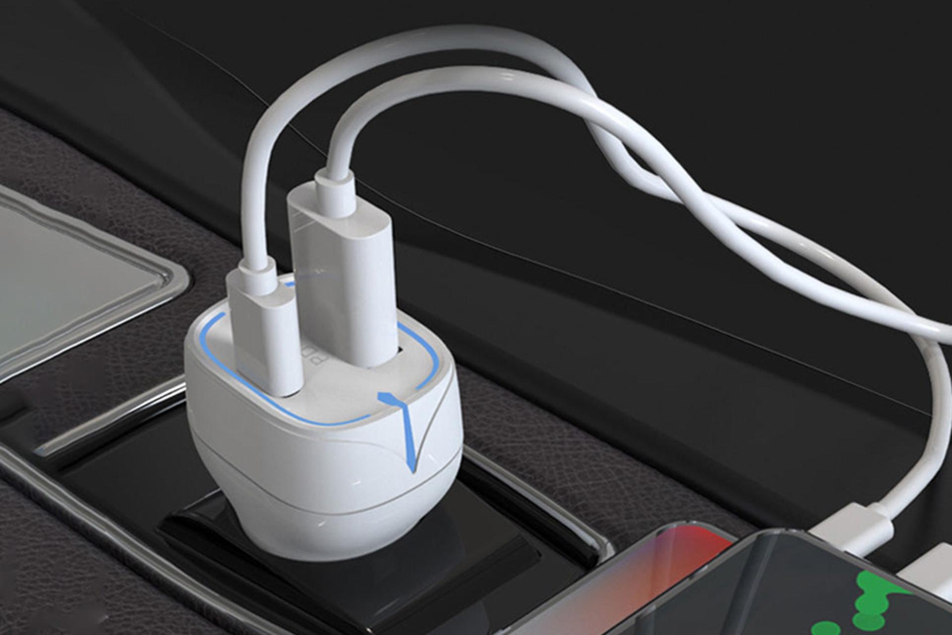 نمای درحال کار شارژر پرو وان ProOne PCG22