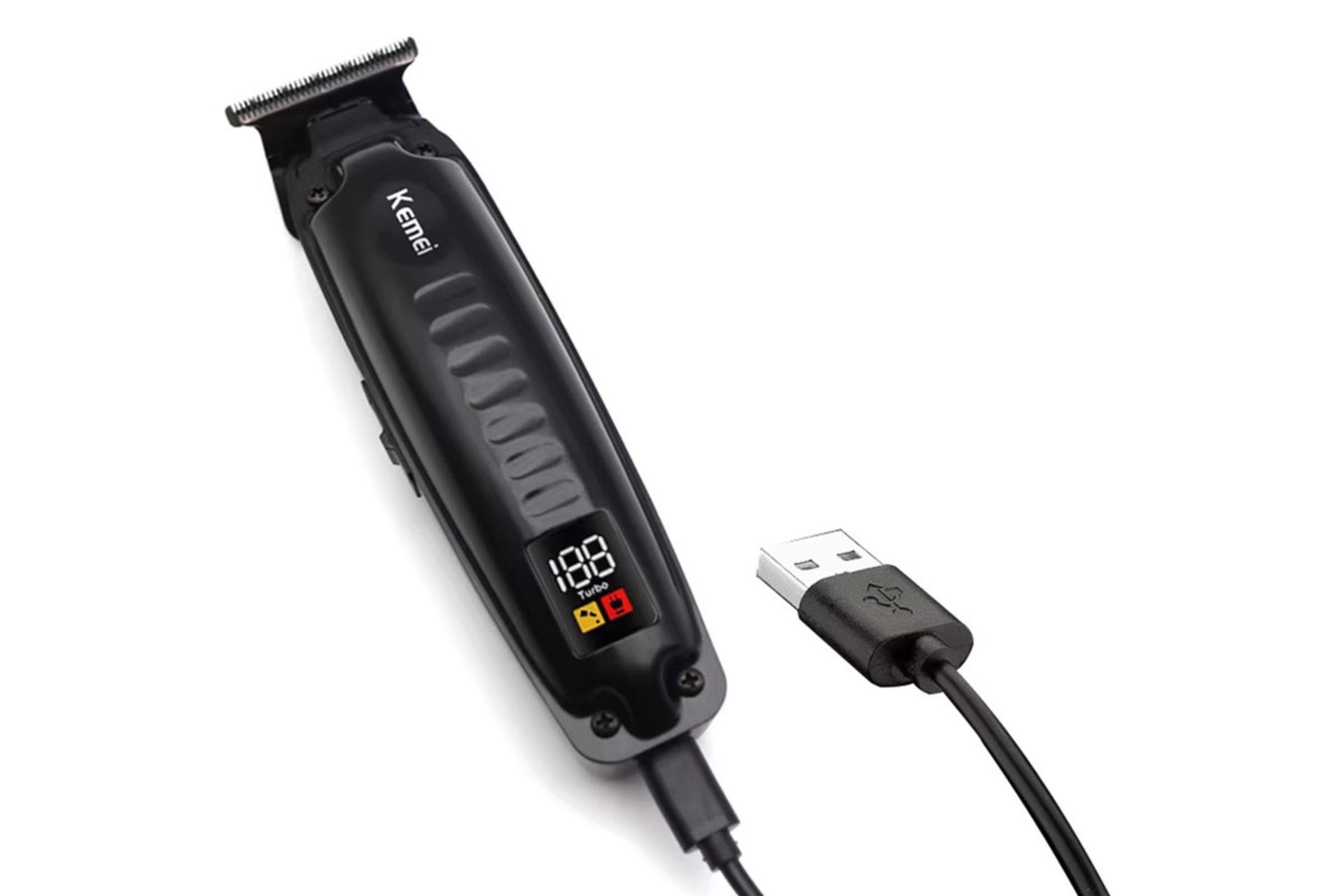 ماشین اصلاح و ریش تراش کیمی Kemei KM-1578 نمای کابل شارژ