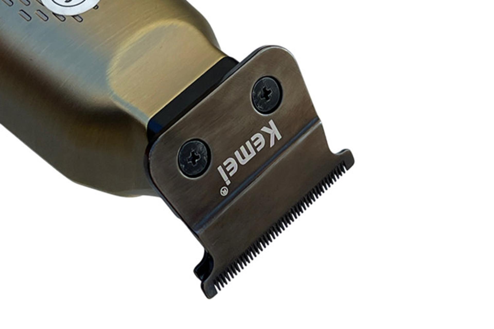 ماشین اصلاح و ریش تراش کیمی Kemei KM-1575 نمای تیغه