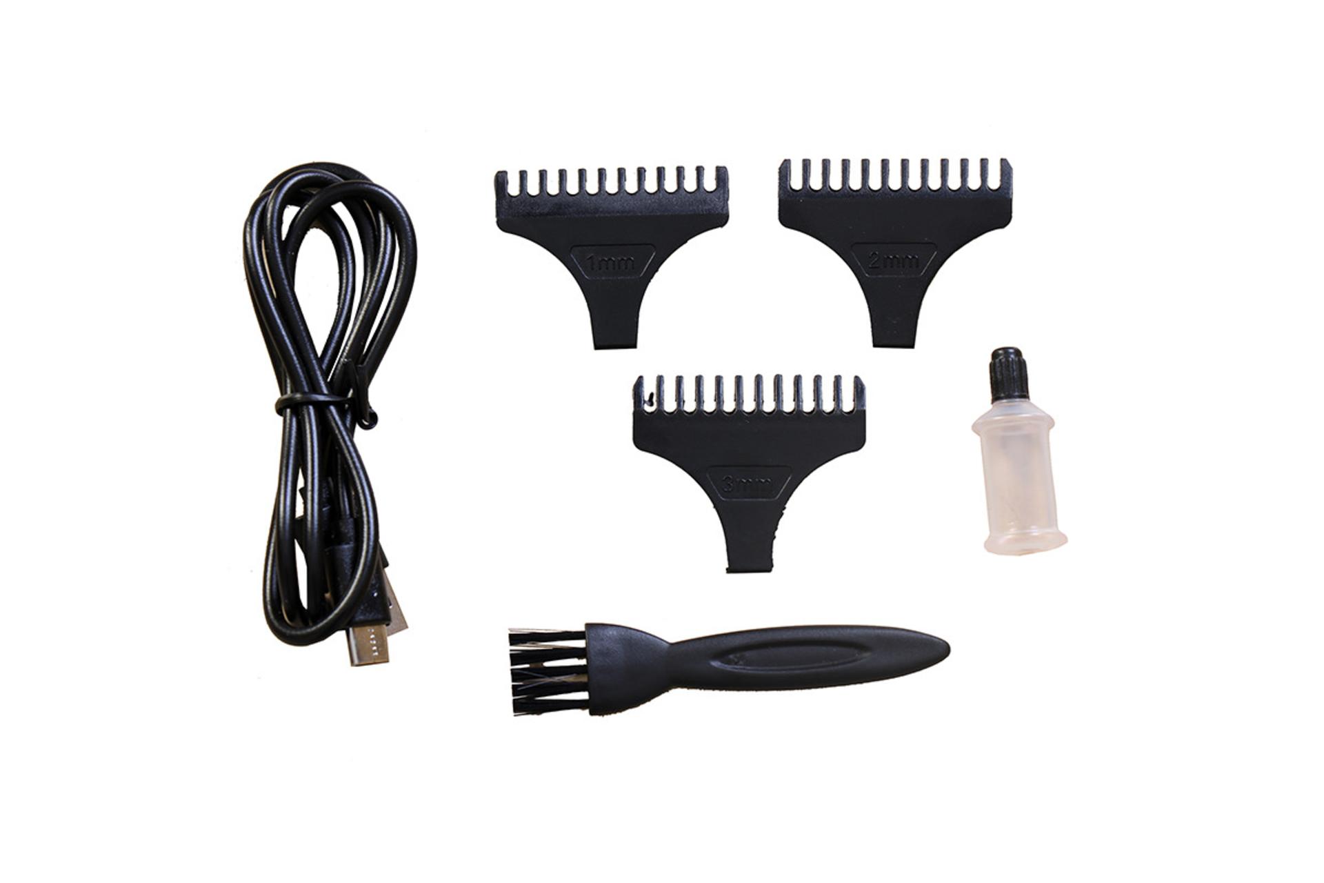 ماشین اصلاح و ریش تراش دی اس پی DSP 91476 شانه ها و لوازم همراه
