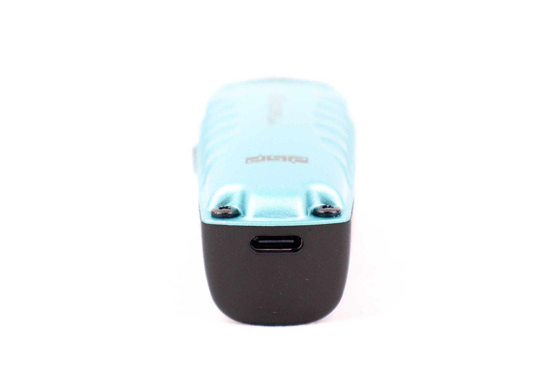 ماشین اصلاح و ریش تراش دی اس پی DSP 90086 نمای درگاه شارژ