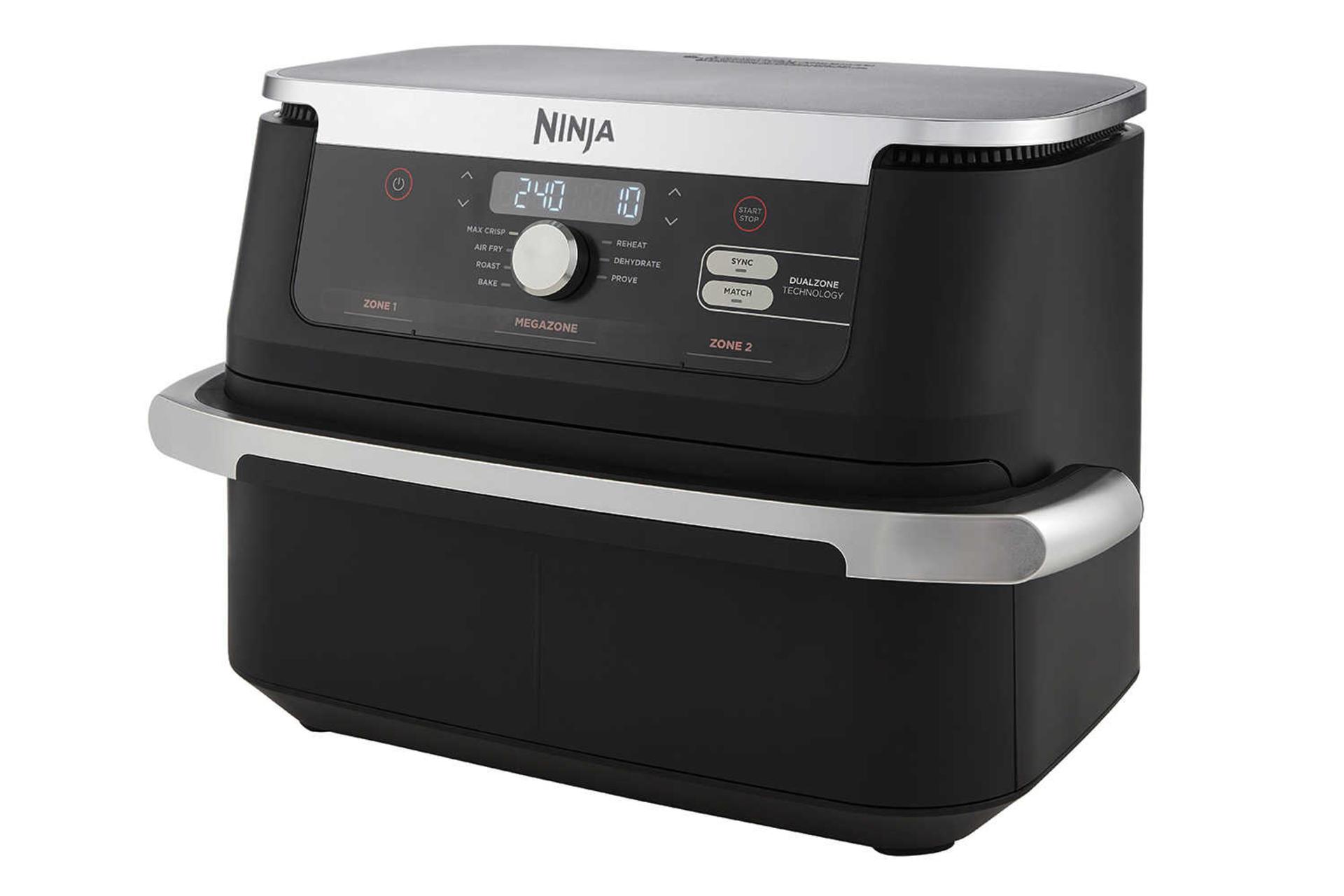 نمای سمت راست هواپز نینجا AF500 رنگ مشکی