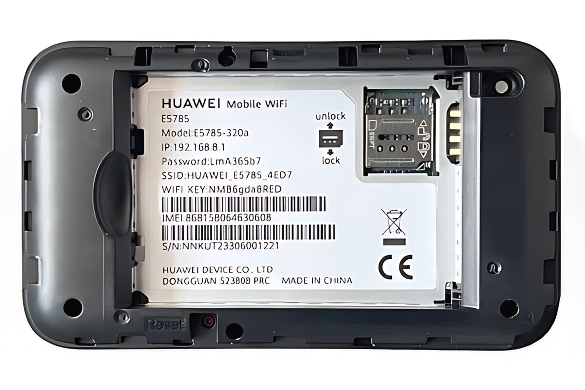 نمای داخلی مودم و روتر سیم‌ کارتی هواوی Huawei E5785-320a