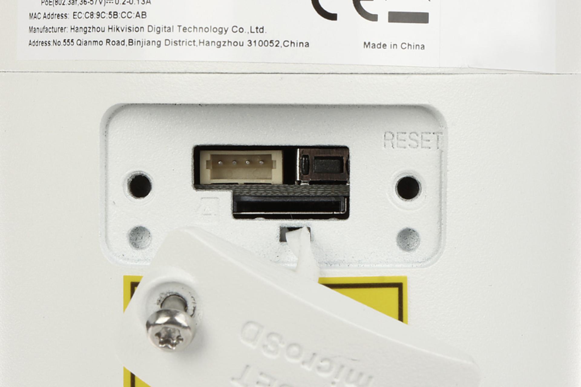 دوربین نظارتی هایک ویژن Hikvision DS-2CD2023G2-I نمای درگاه ها