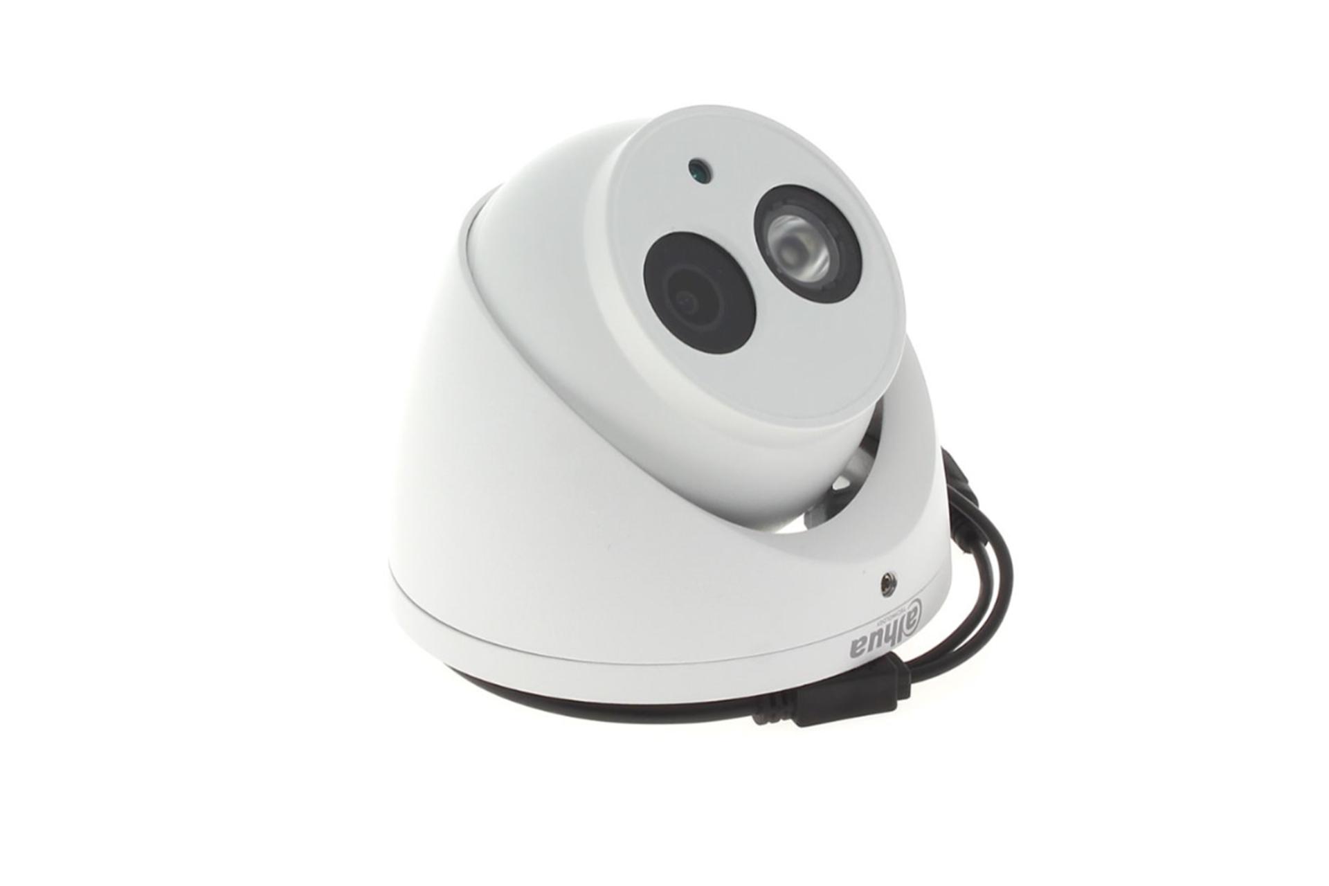 دوربین نظارتی داهوا Dahua DH-HAC-HDW1200EM-A نمای جلو و چپ