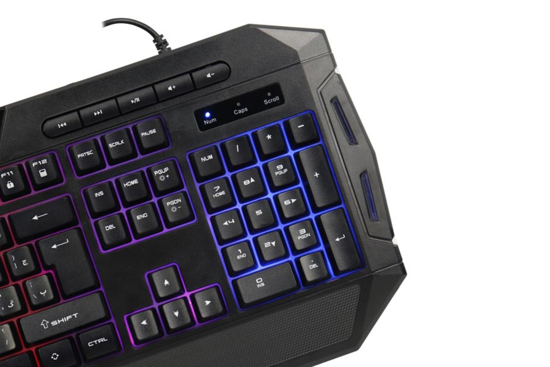 نمای بالا و دکمه های کیبورد تسکو TK 8124