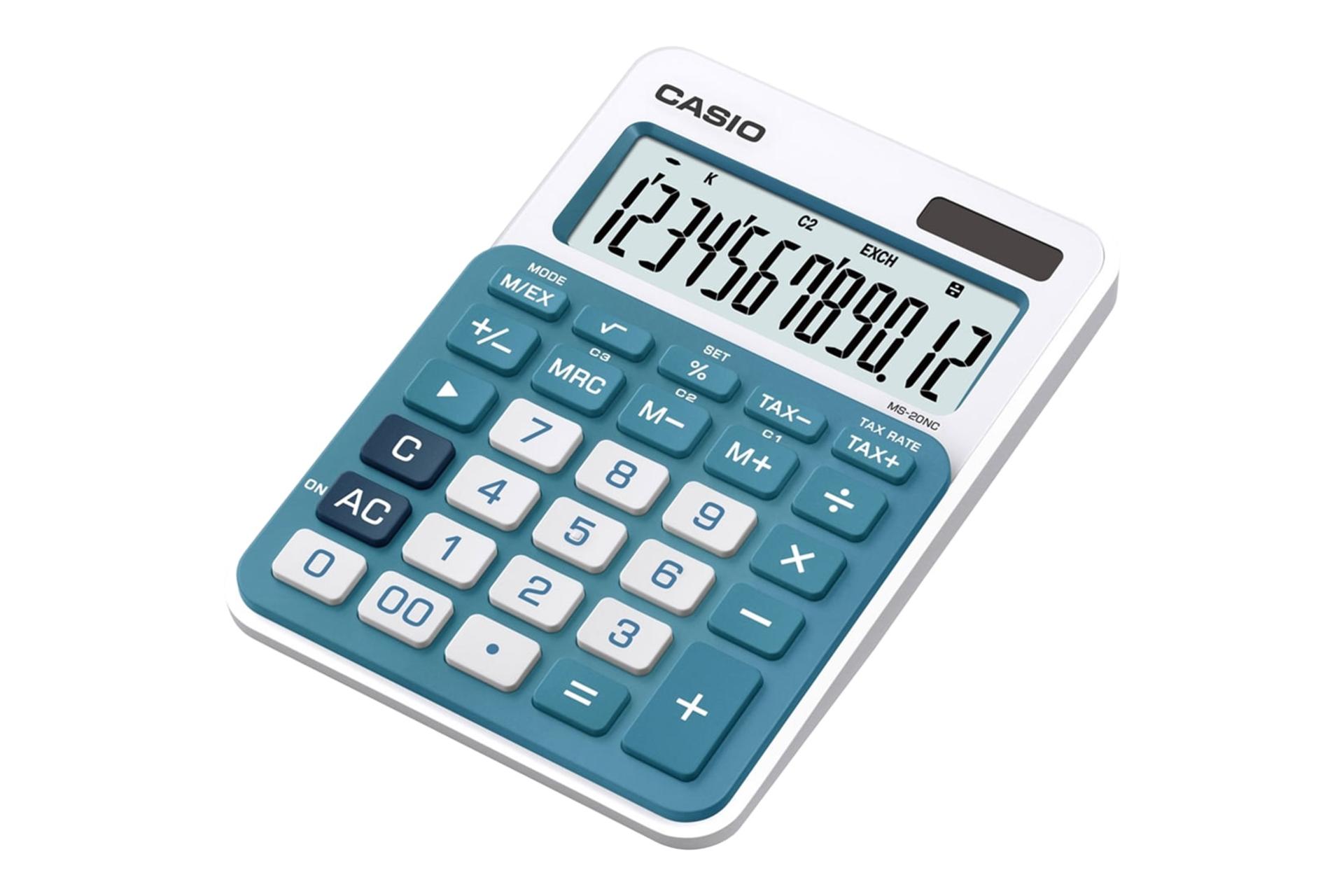 نمای نیمرخ ماشین حساب کاسیو MS-20NC با نمایشگر روشن و نمایش صفحه کلید رنگ آبی
