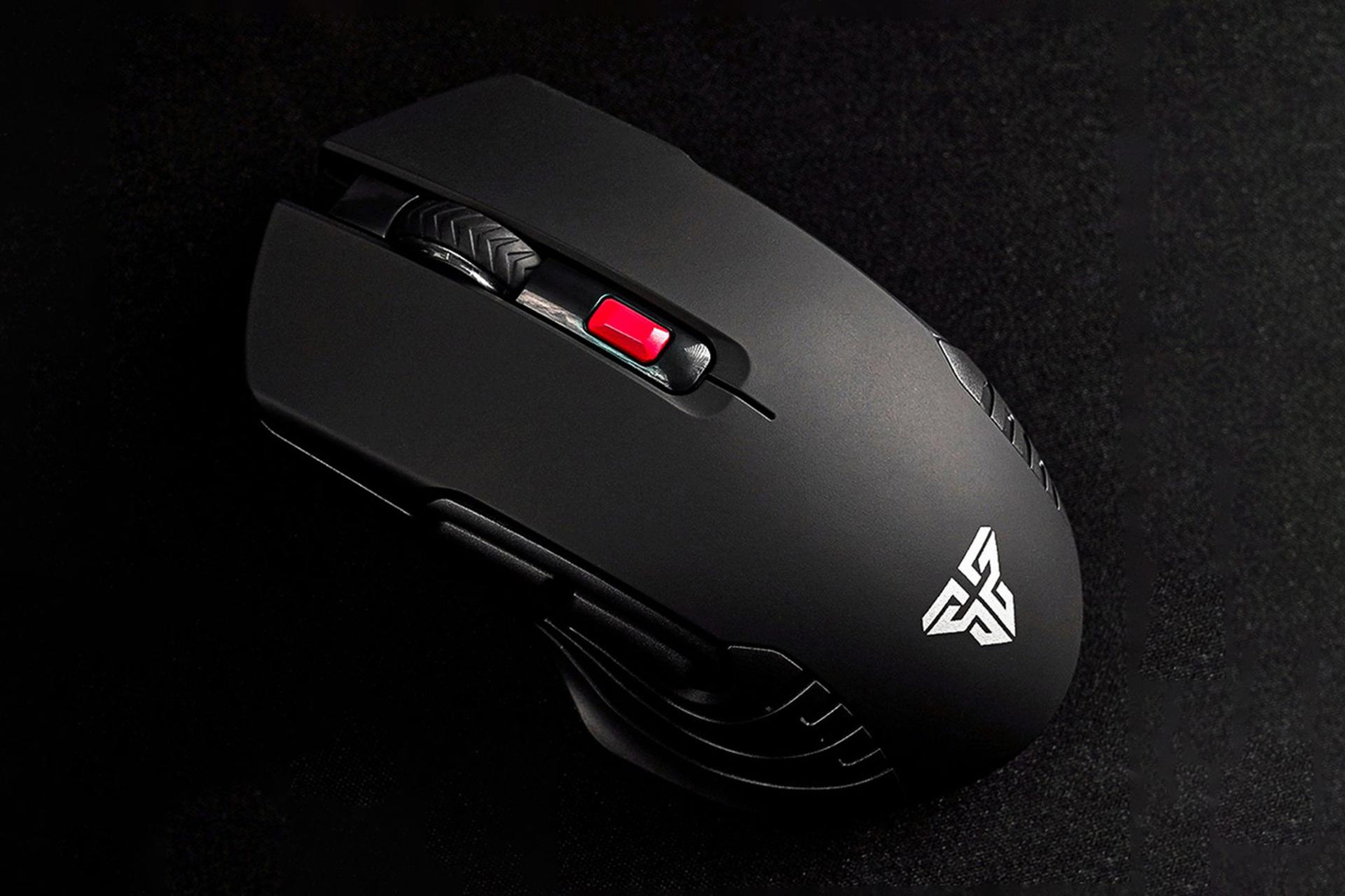 نمای کناری ماوس فنتک Fantech RAIGOR III WG12