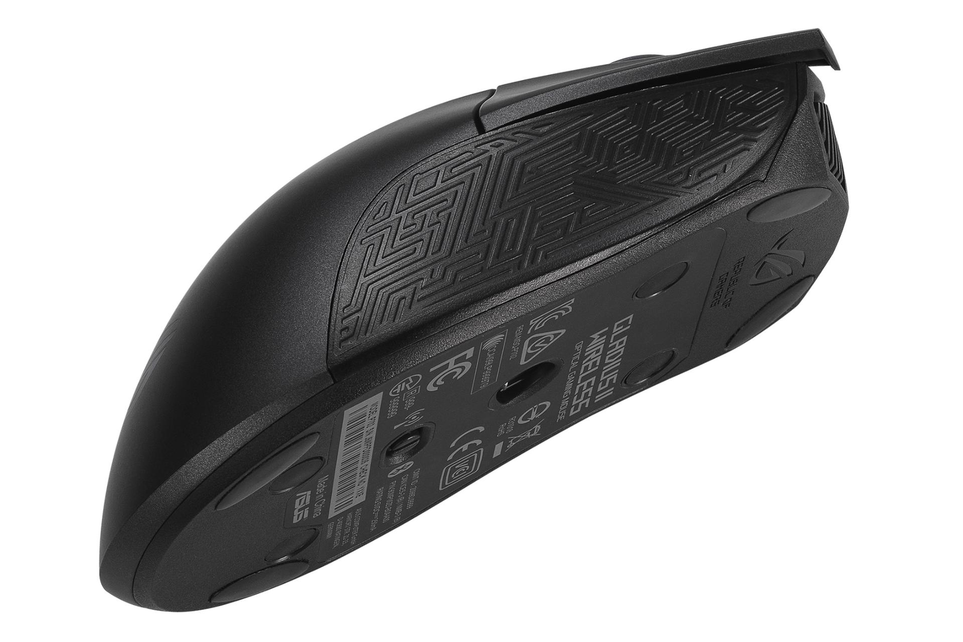 نمای پایین ماوس ایسوس ASUS ROG Gladius II