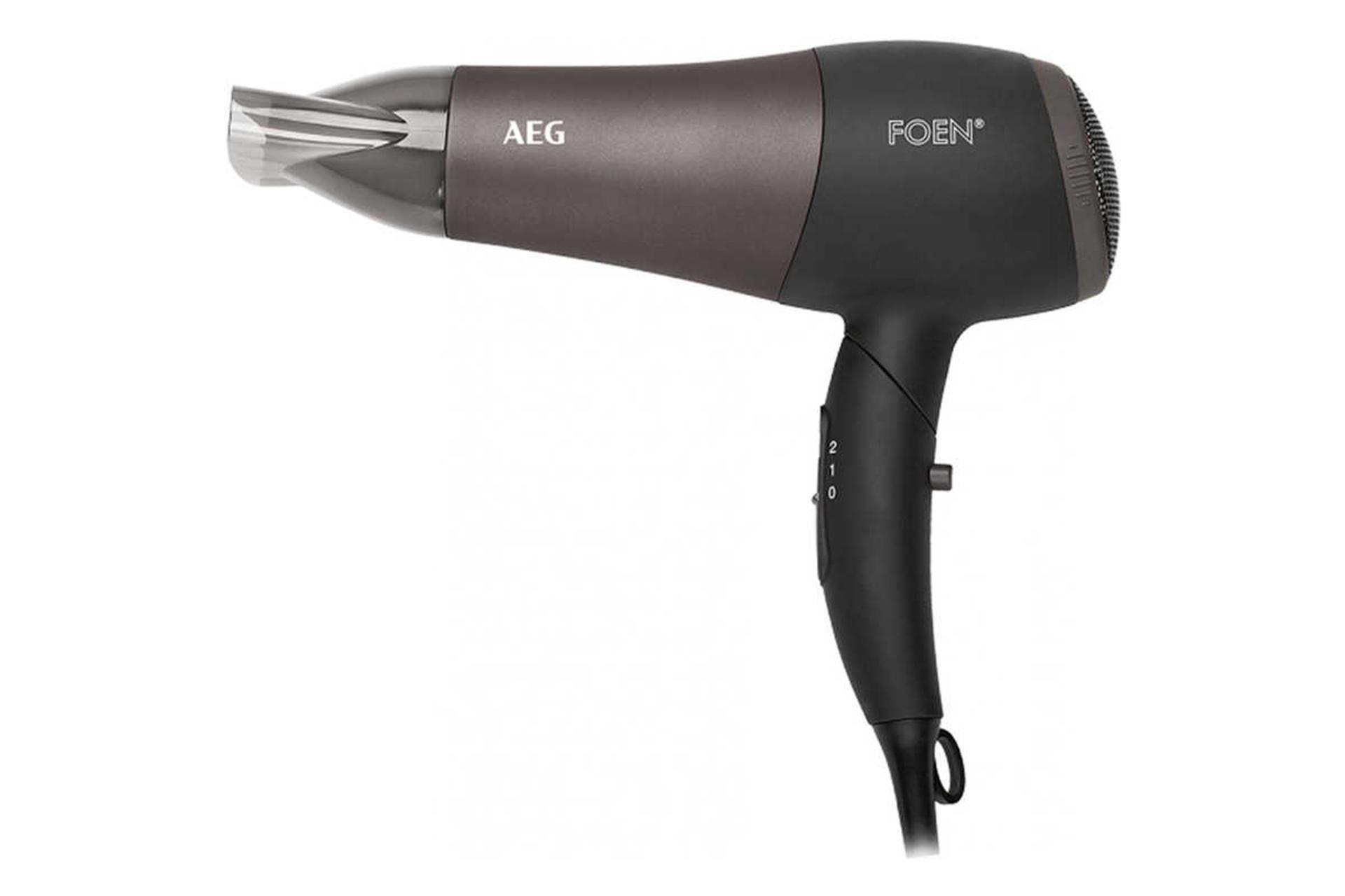 نمای سمت راست سشوار آ ا گ مدل HTD 5649