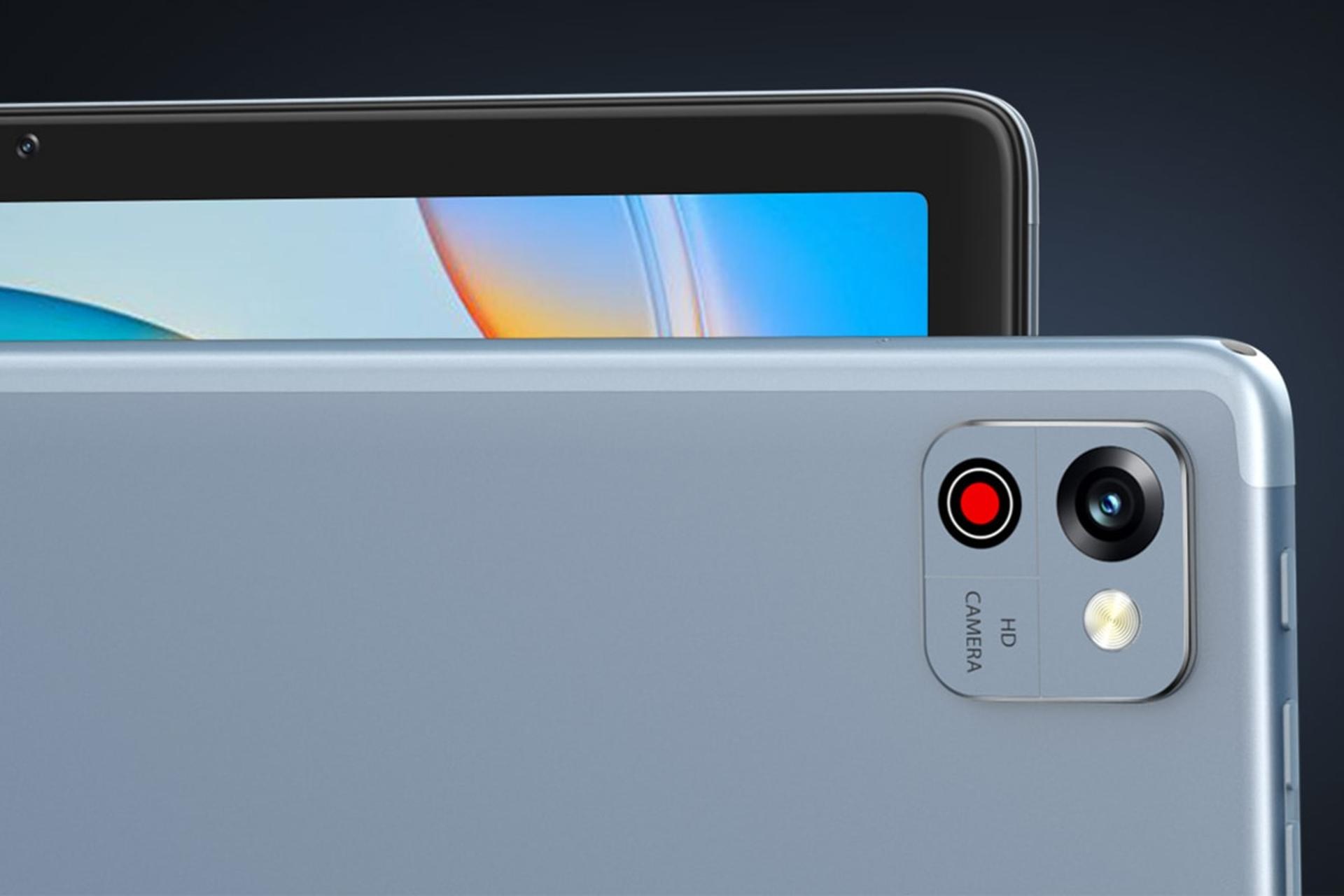 نمای نزدیک تبلت کوبوت تب 65 / CUBOT Tab 65 با نمایش دوربین پنل پشت و دوربین سلفی