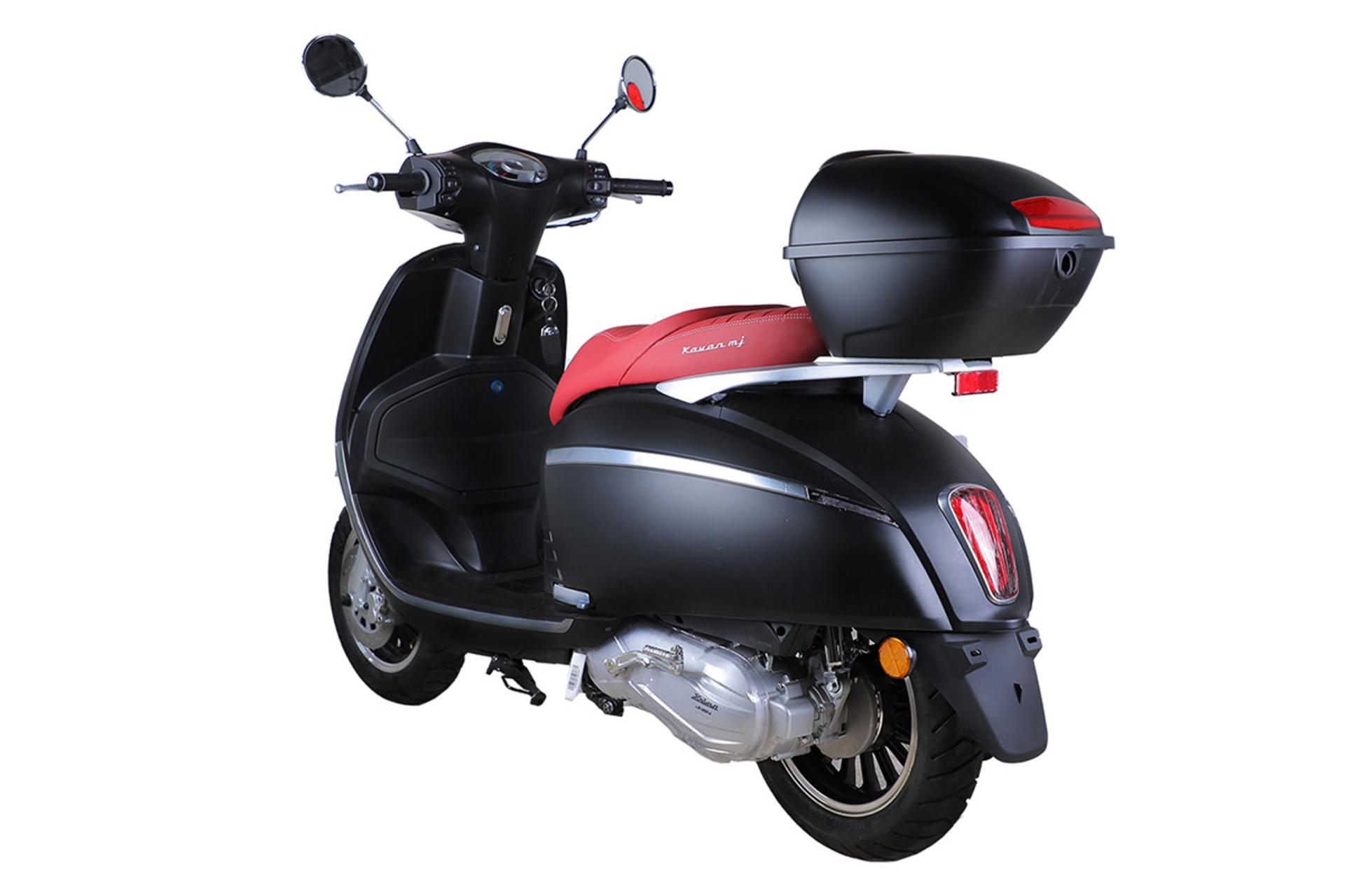 موتورسیکلت دینو موتور کاوان Dino Motor KAVAN MJ نمای پشت و جانبی