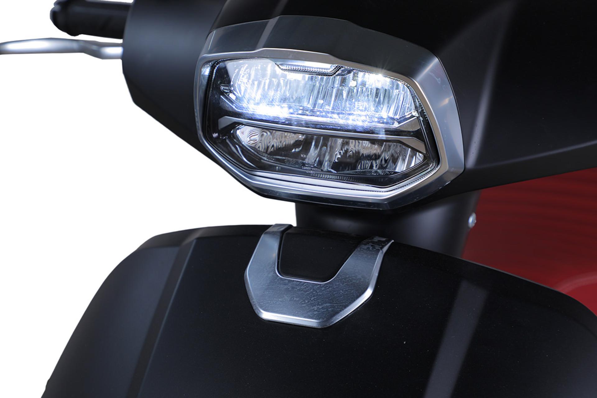 موتورسیکلت دینو موتور کاوان Dino Motor KAVAN MJ نمای چراغ جلو