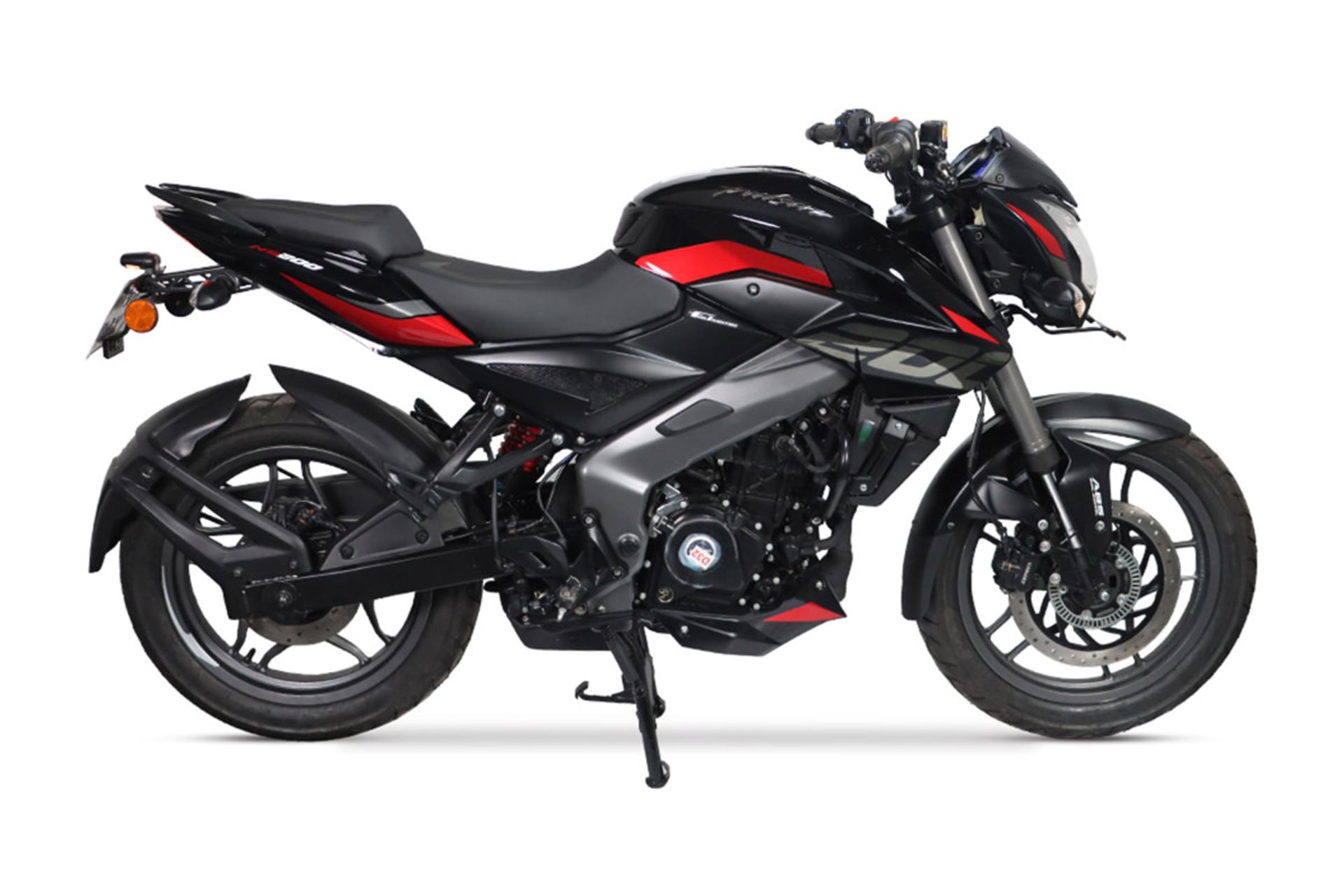 موتورسیکلت باجاج Bajaj Pulsar NS200 نمای جانبی راست