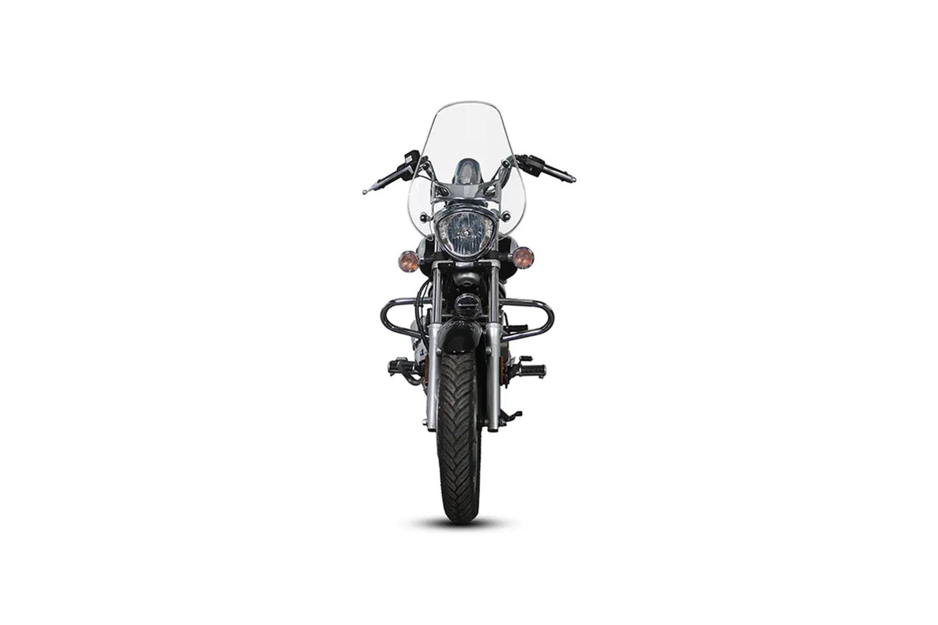 موتورسیکلت باجاج Bajaj Avenger 220 نمای جلو