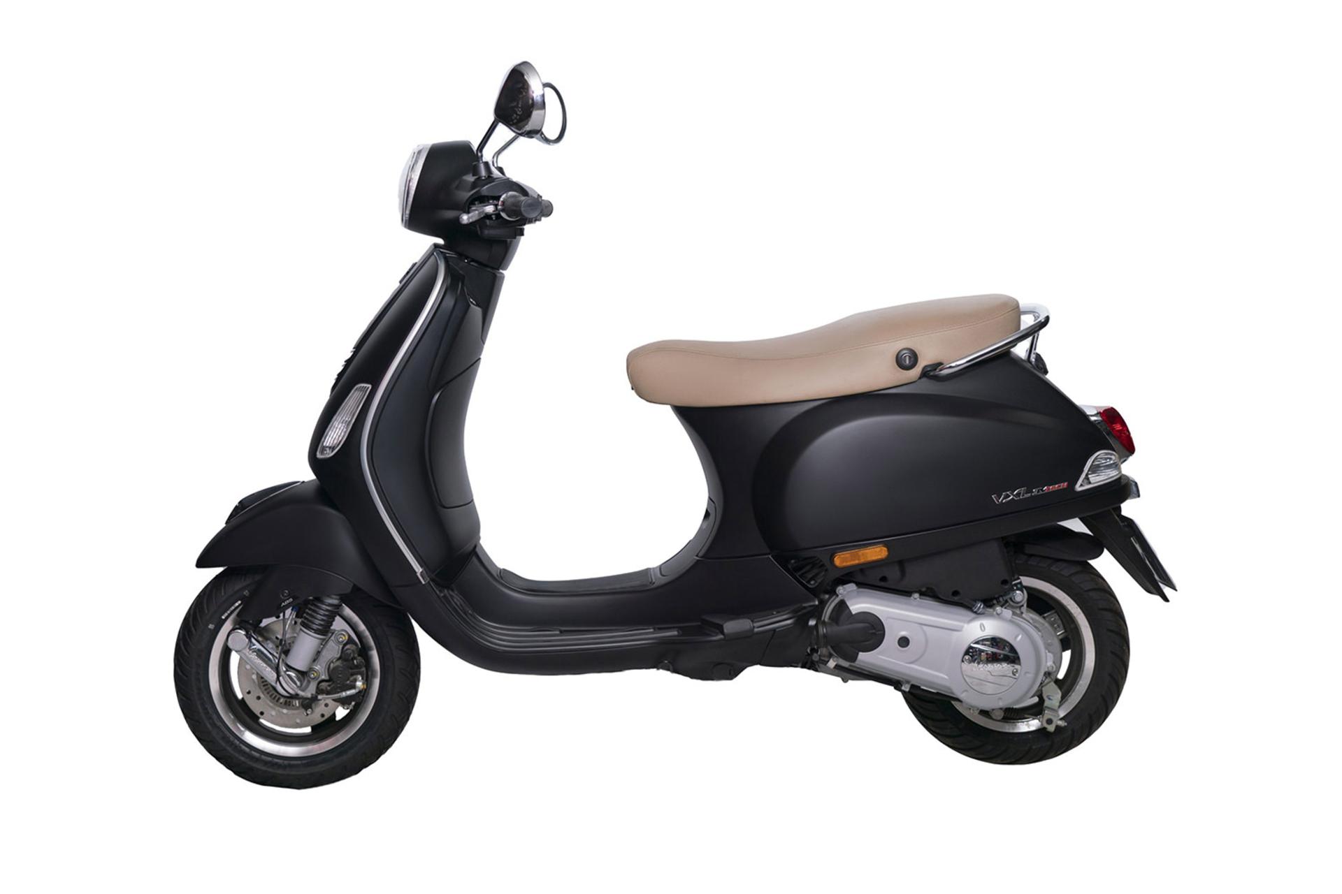 موتورسیکلت کیبر موتور وسپا Kabir Motor VESPA VXL 150 نمای جانبی