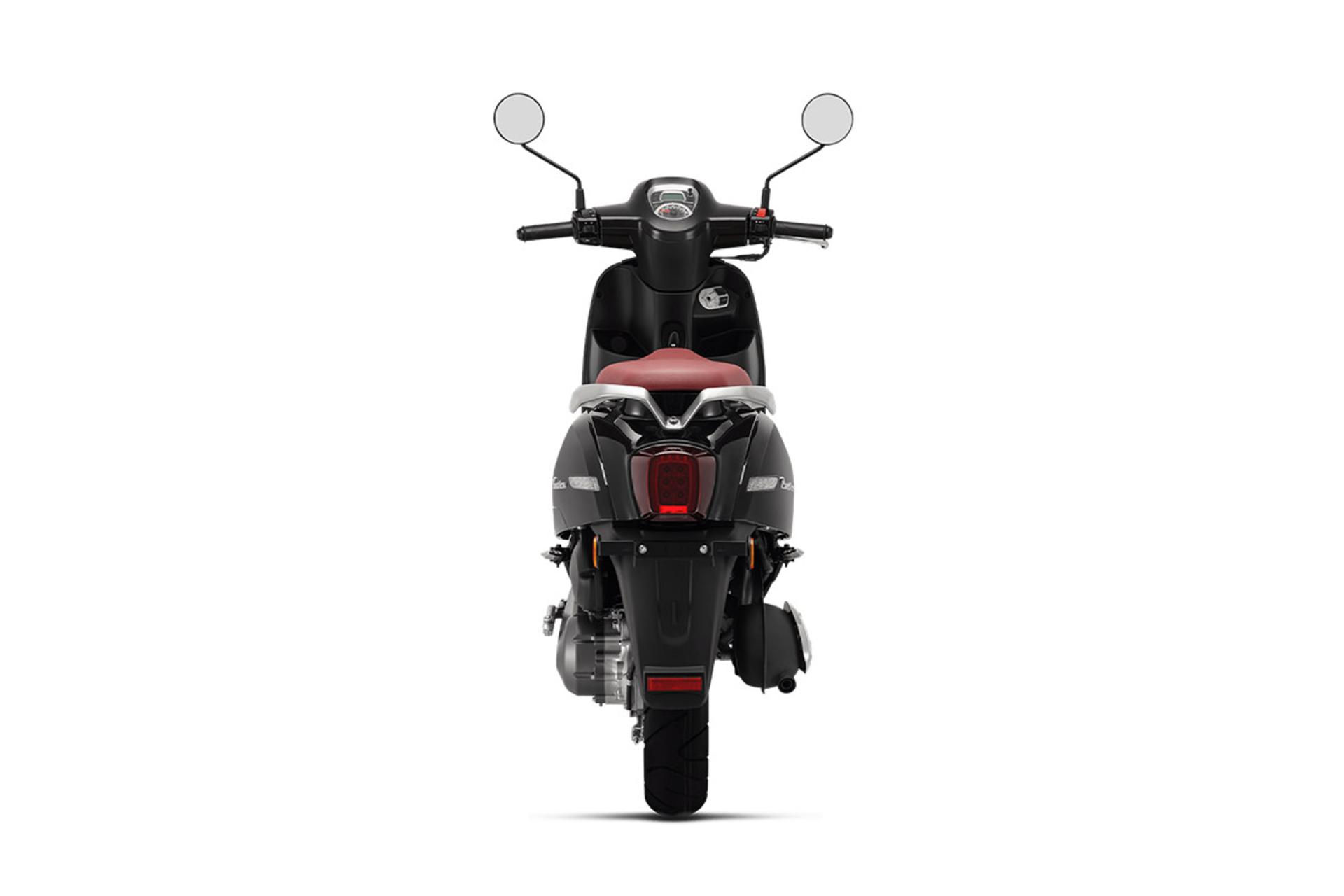 موتورسیکلت بنلی Benelli Panarea125 نمای پشت