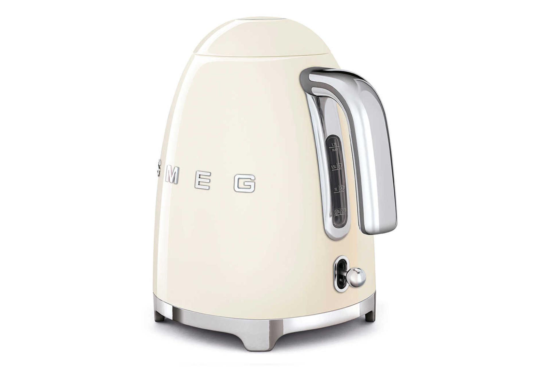 نمای پشت کتری برقی اسمگ KLF03CR رنگ کرم