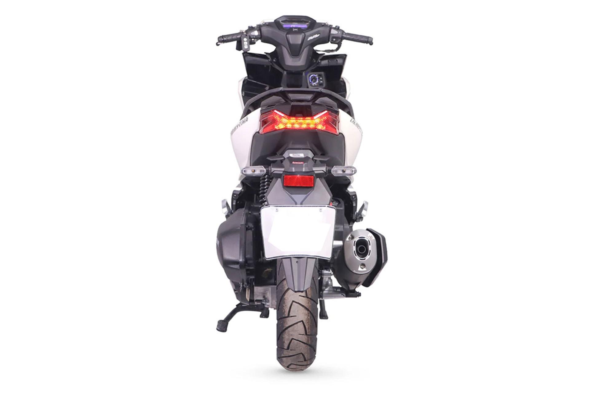 موتورسیکلت نیرو موتور گلکسی Niroo Motor Galaxy CL160 نمای پشت