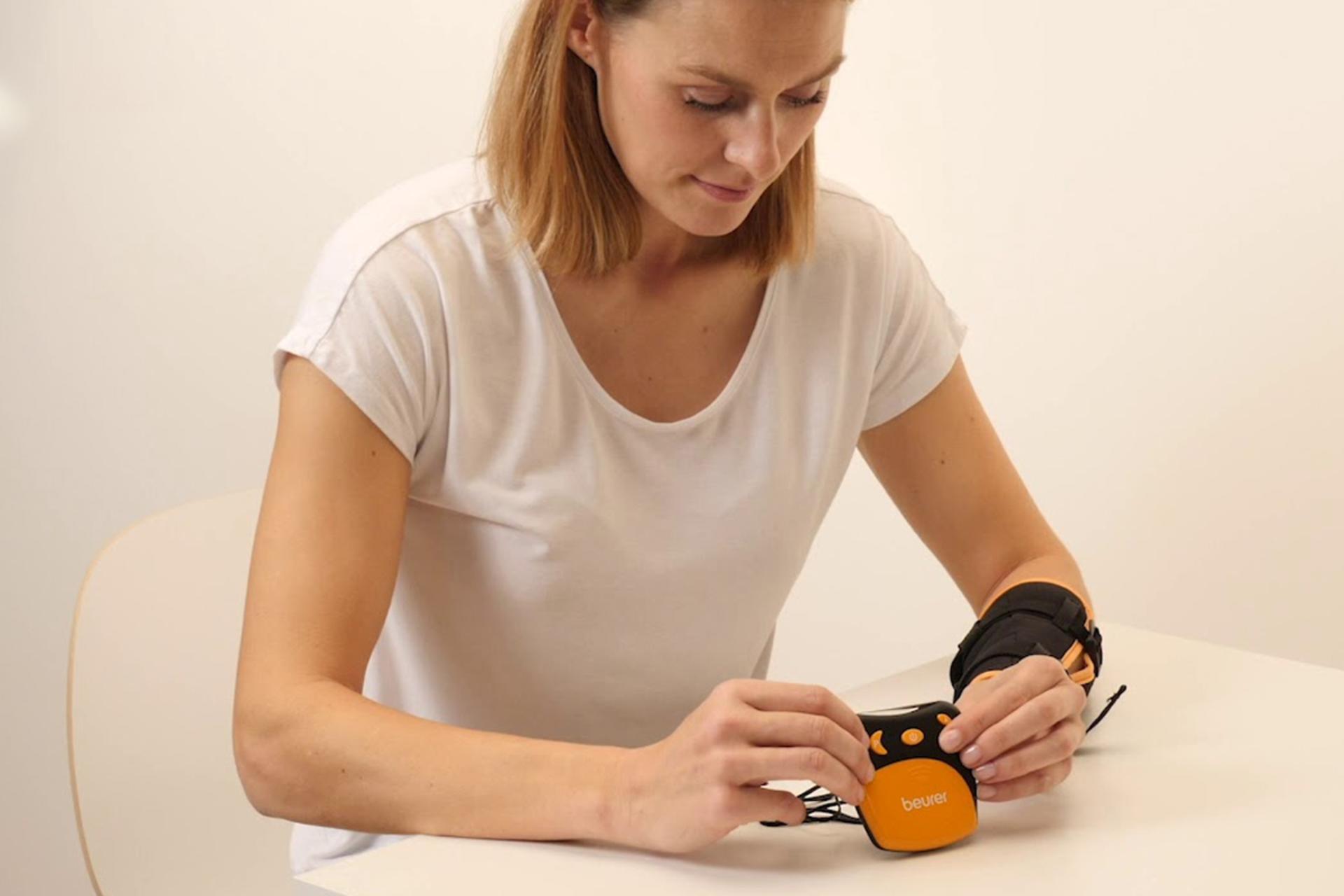 شارژدهی ماساژور بیورر EM 28