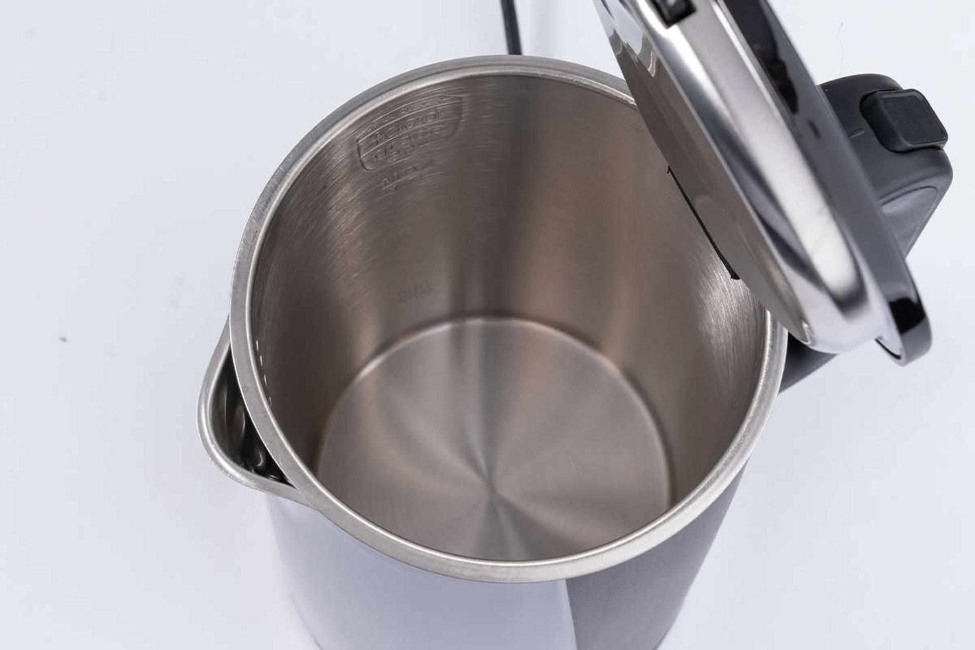 نمای بالای کتری برقی نیکووا NK-208