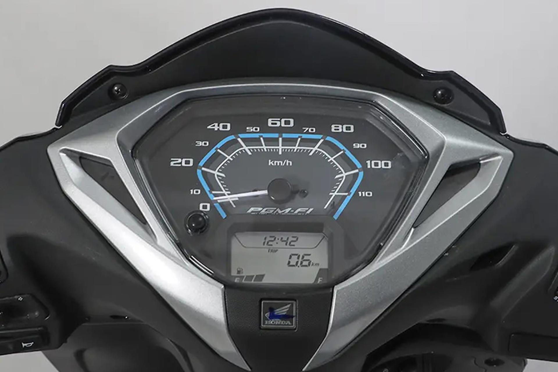 موتورسیکلت هوندا اکتیوا Honda ACTIVA 125 نمای سرعت سنج و کیلومترشمار