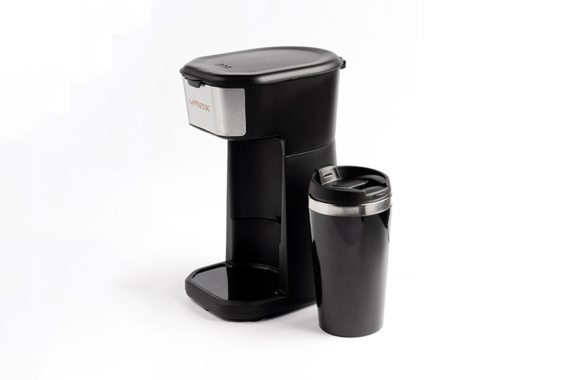 قهوه ساز لپرسو LePresso LPCMTMBK نمای جلو و راست