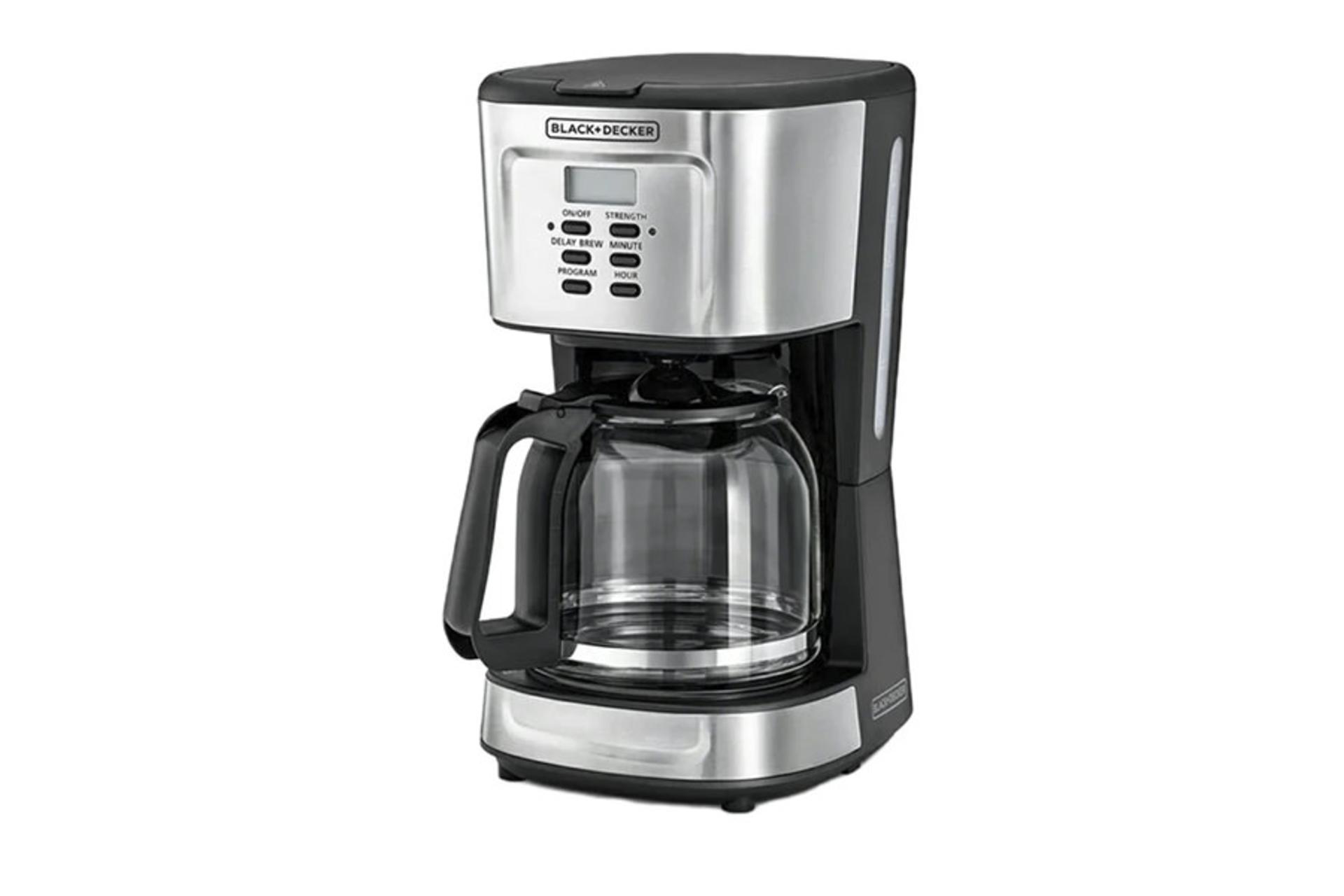 قهوه ساز بلک اند دکر BLACK+DECKER DCM85-B5 نمای جلو و جانبی