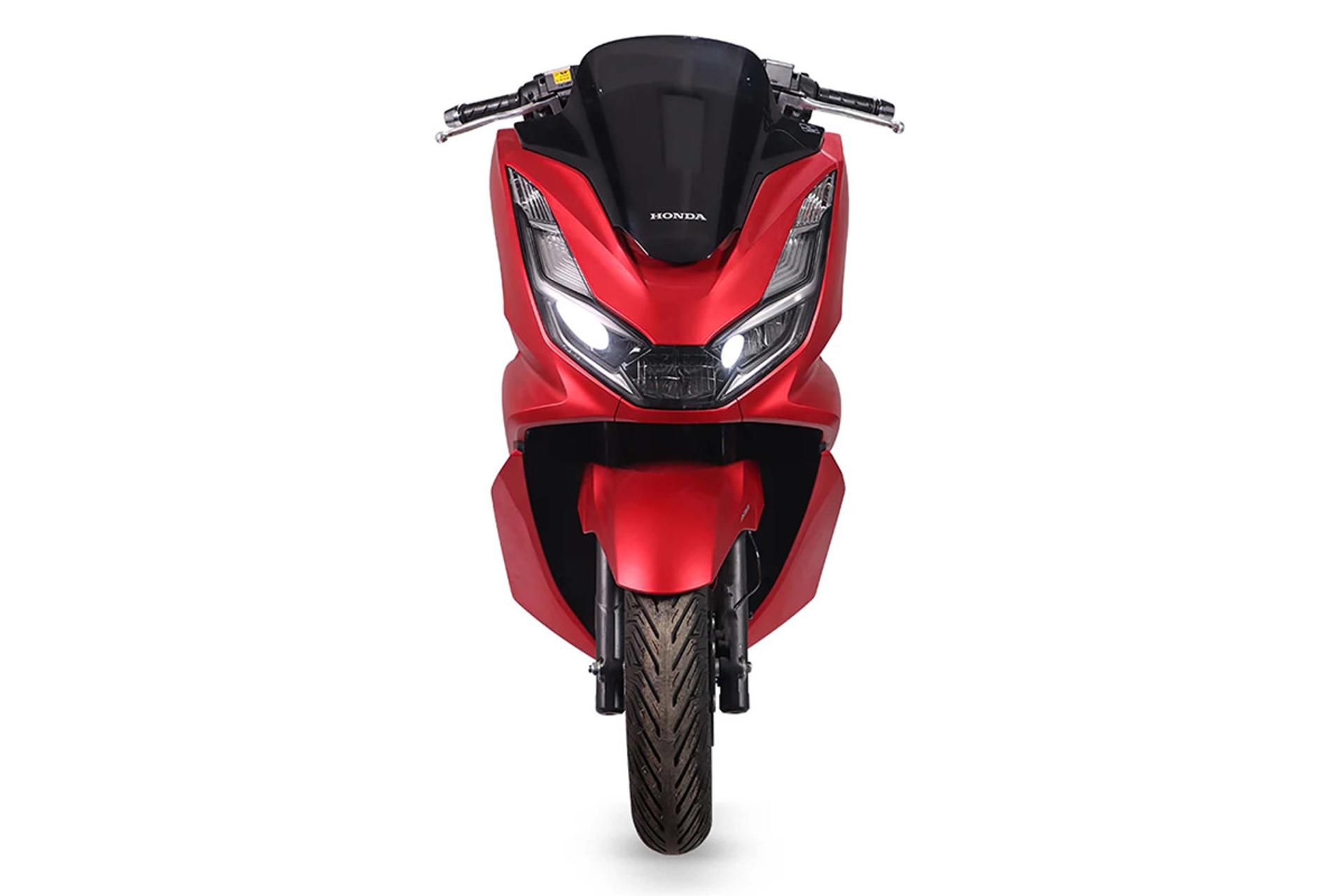 موتورسیکلت هوندا Honda PCX160 نمای جلو
