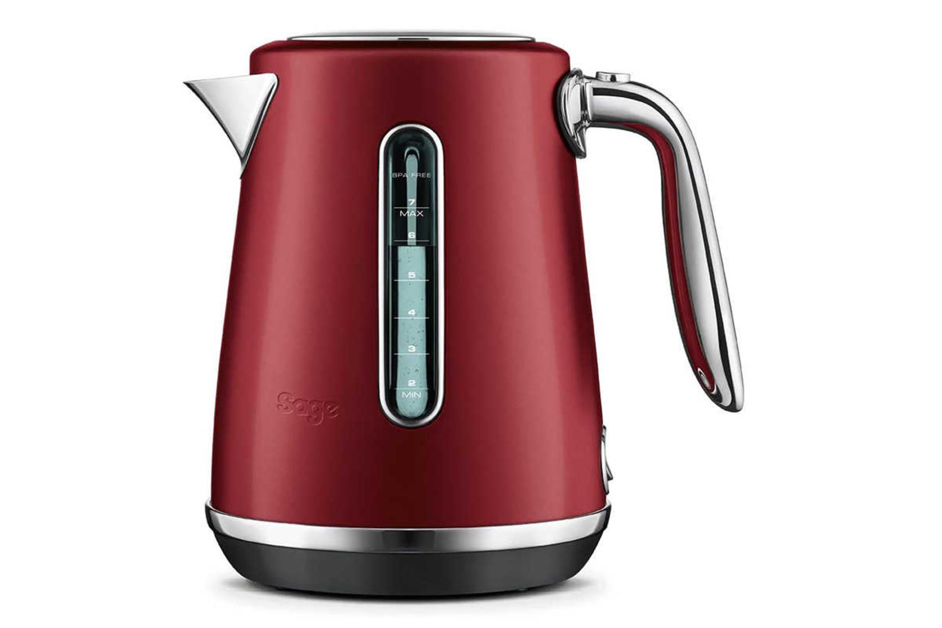 نمای سمت راست کتری برقی سیج SKE735 رنگ قرمز