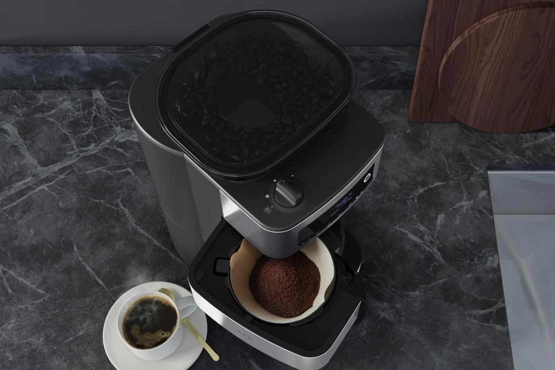 قهوه ساز آ ا گ AEG CM6-1-5ST نمای بالا