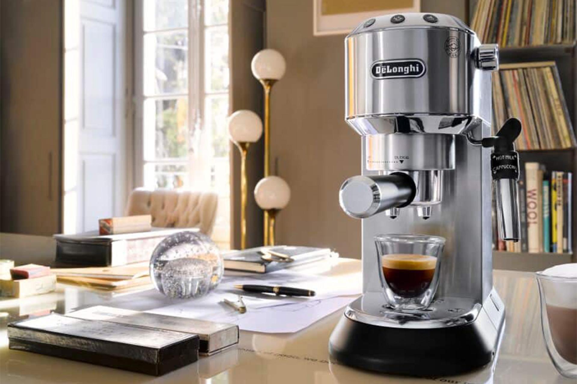نمای کناری اسپرسو ساز دلونگی Delonghi Dedica Style