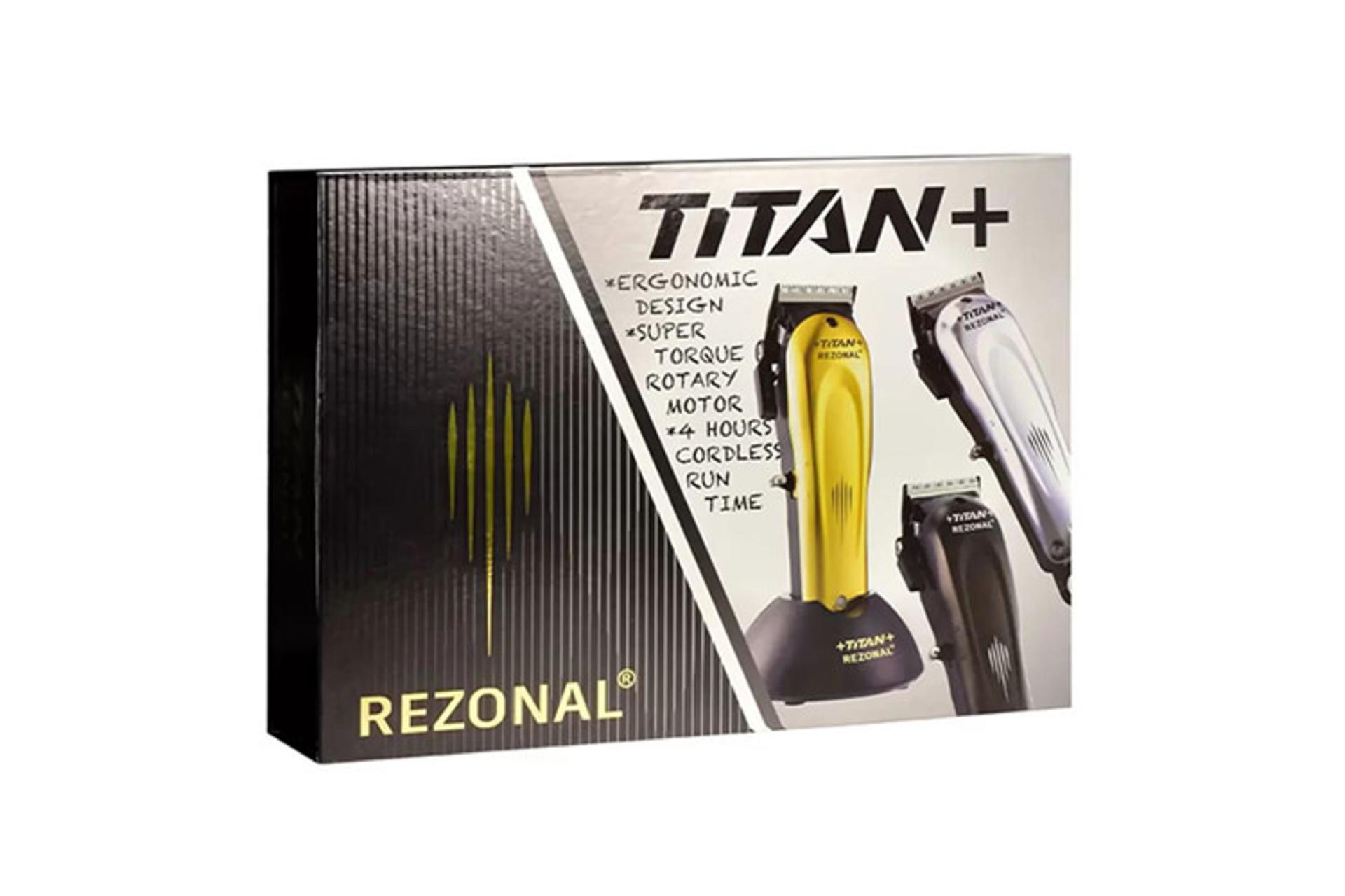 ماشین اصلاح رزونال REZONAL TITAN PLUS نمای جعبه و بسته بندی