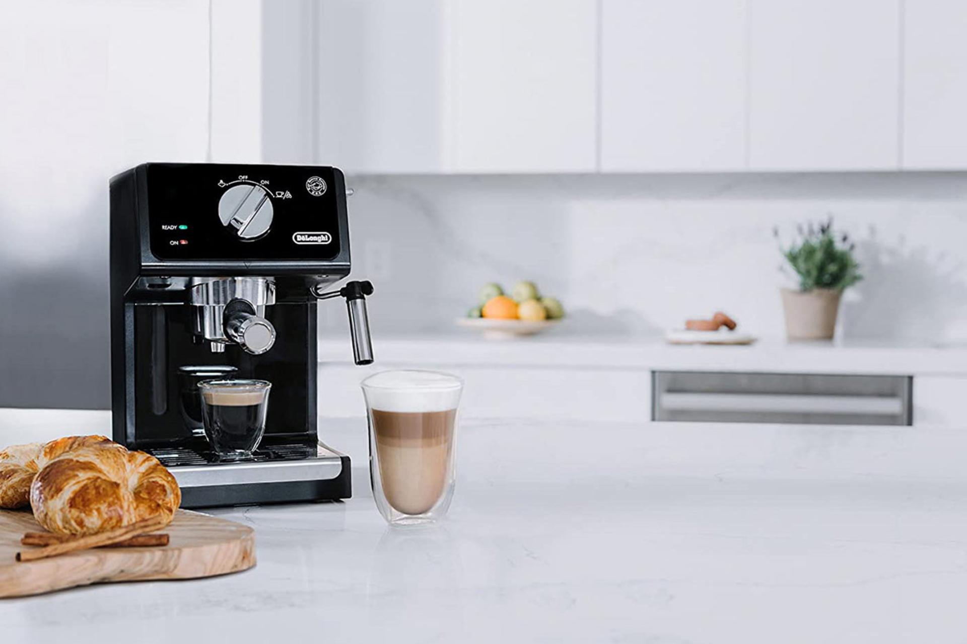 نمای چپ اسپرسو ساز دلونگی Delonghi ECP31.21 Ec