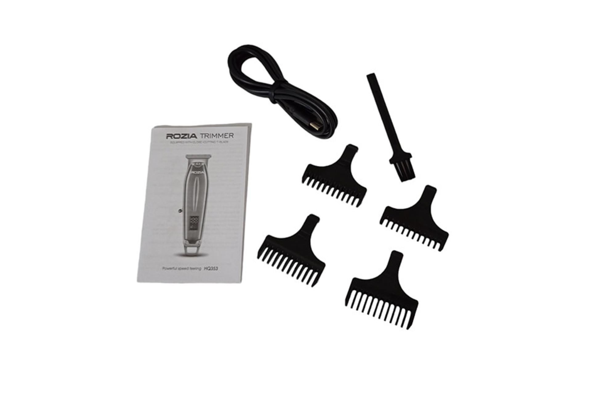 ماشین اصلاح و ریش تراش روزیا ROZIA HQ353 نمای شانه ها و لوازم همراه