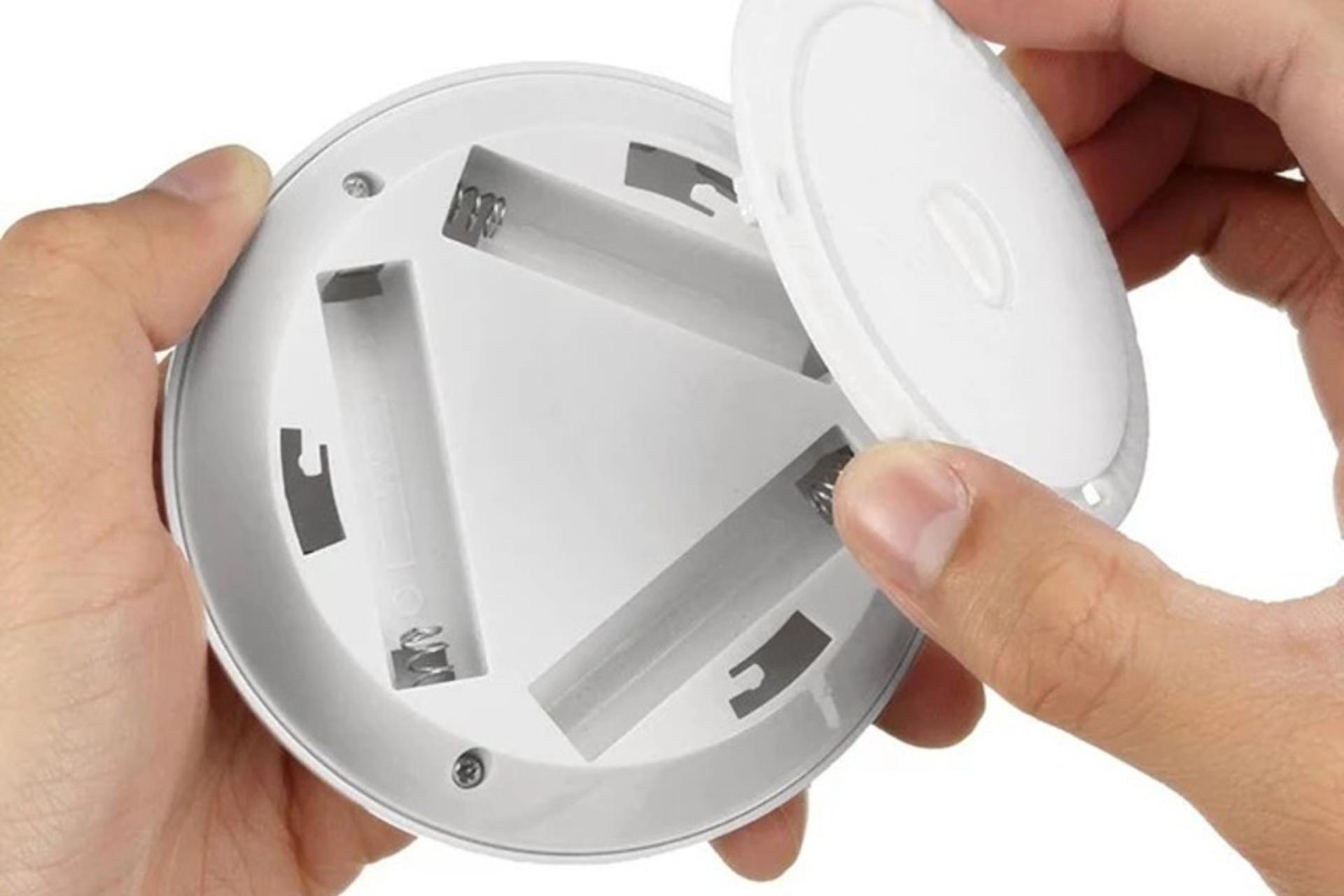 پشت چراغ قوه آویز LED Light 3 in 1