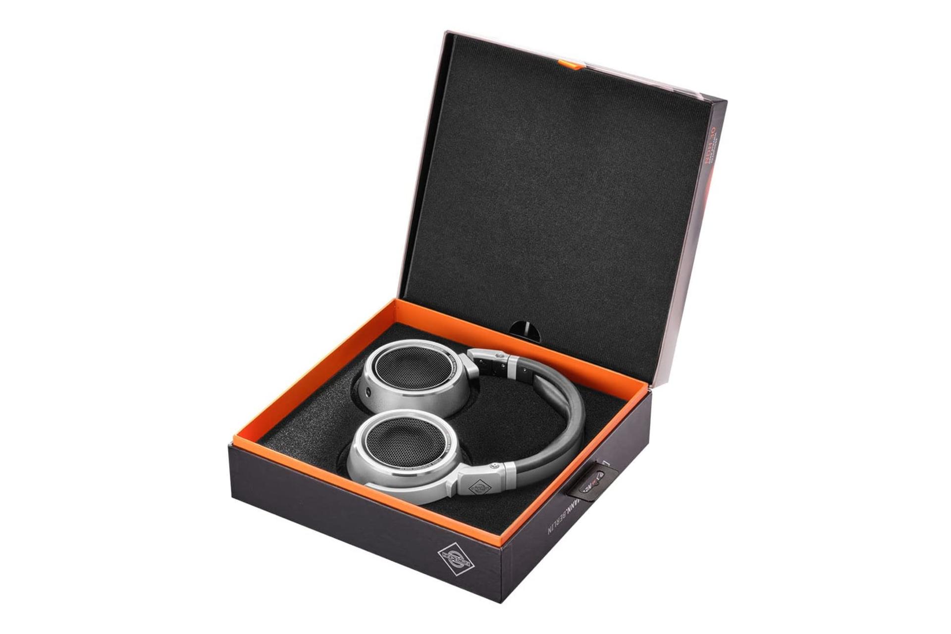 جعبه هدفون نیومن Neumann NDH 30 نقره ای